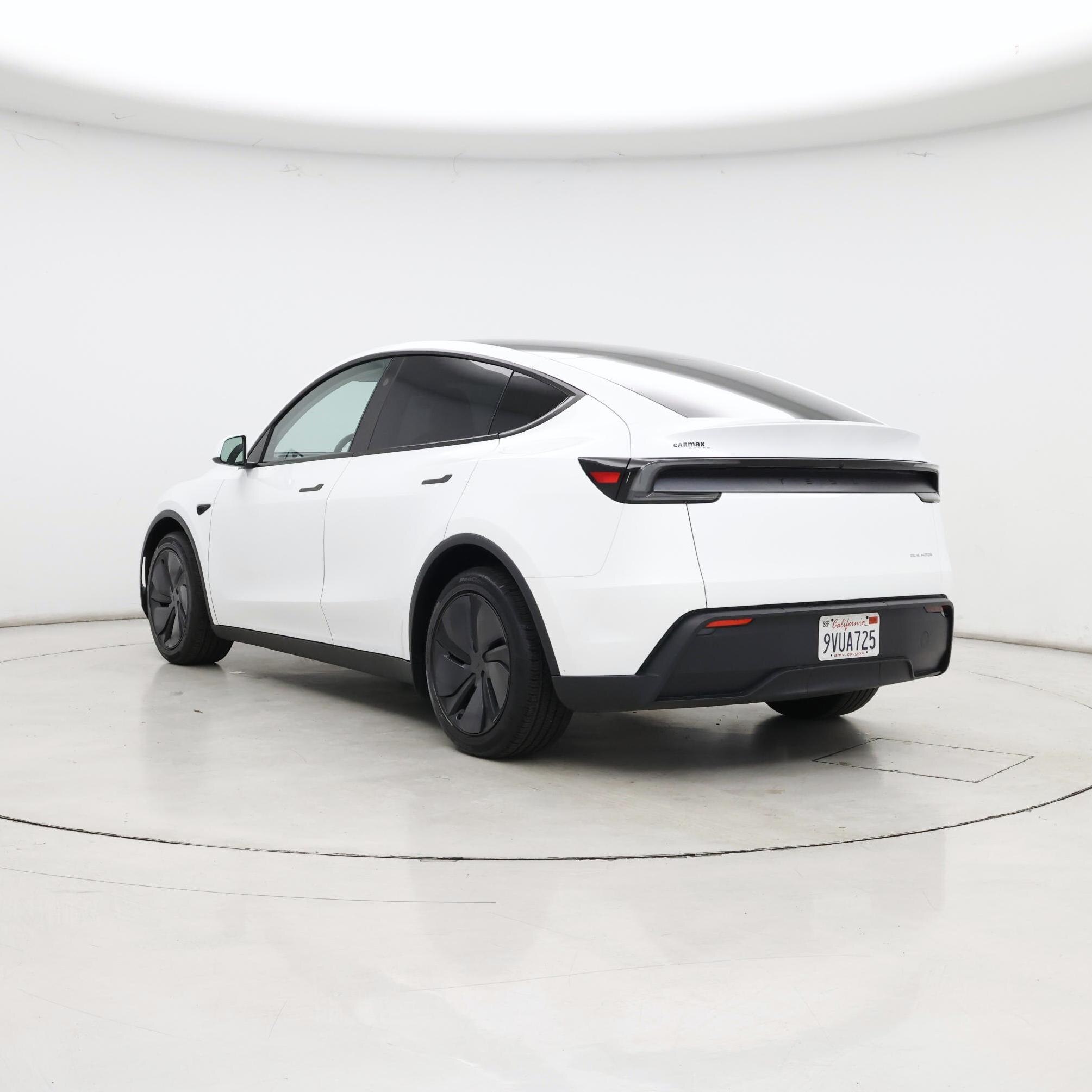 Thumbnail: 2026 Tesla Model Y - 2