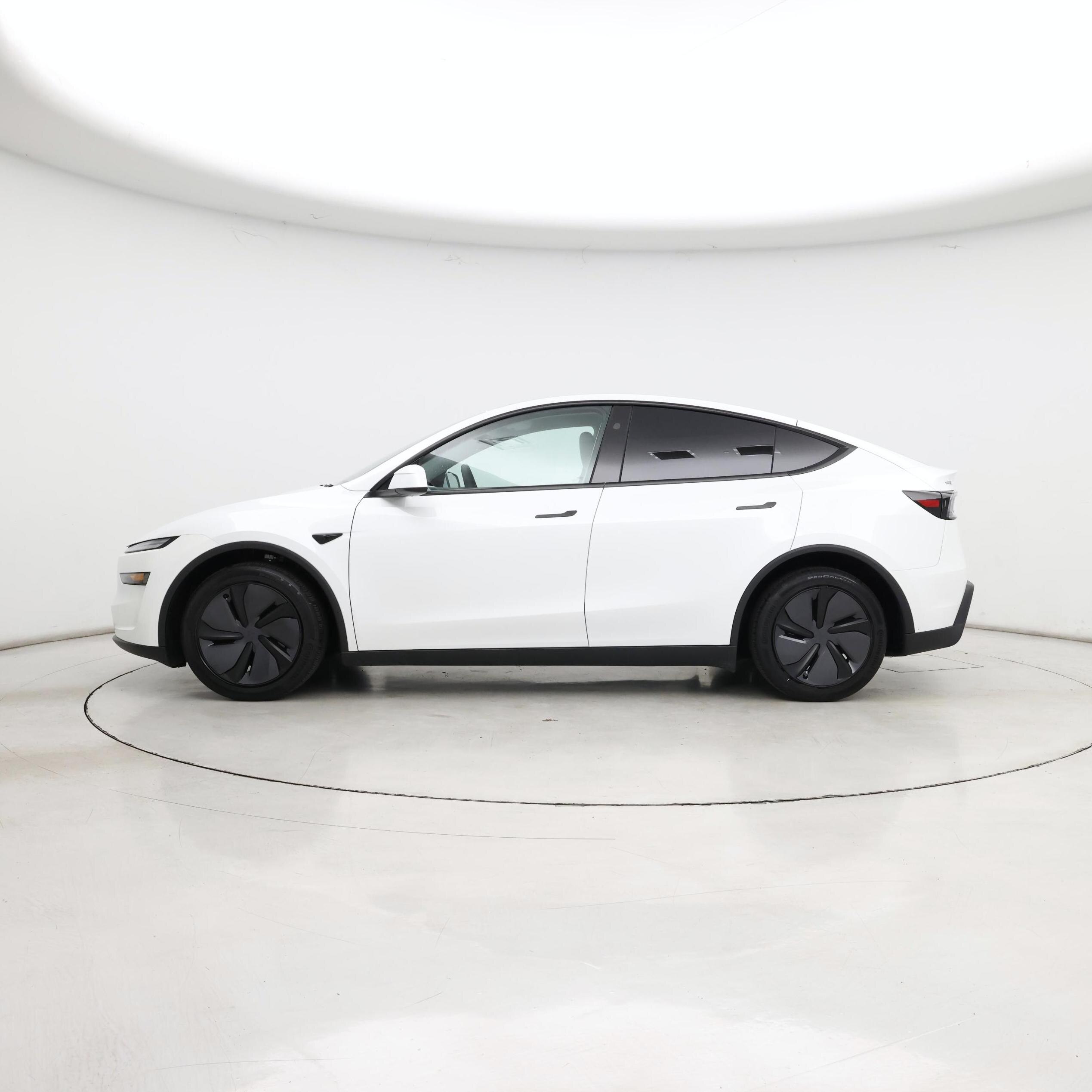 Thumbnail: 2026 Tesla Model Y - 3