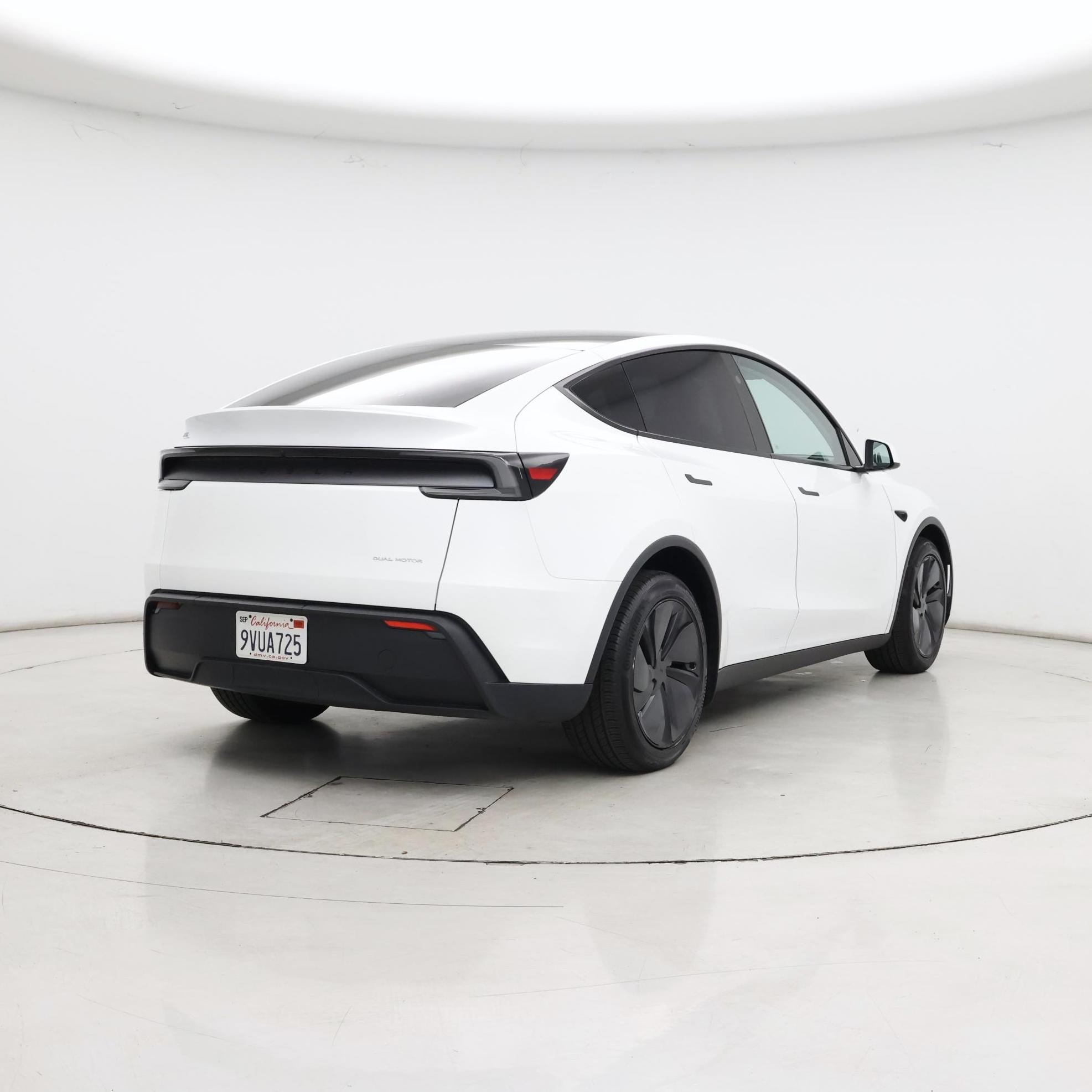 Thumbnail: 2026 Tesla Model Y - 8