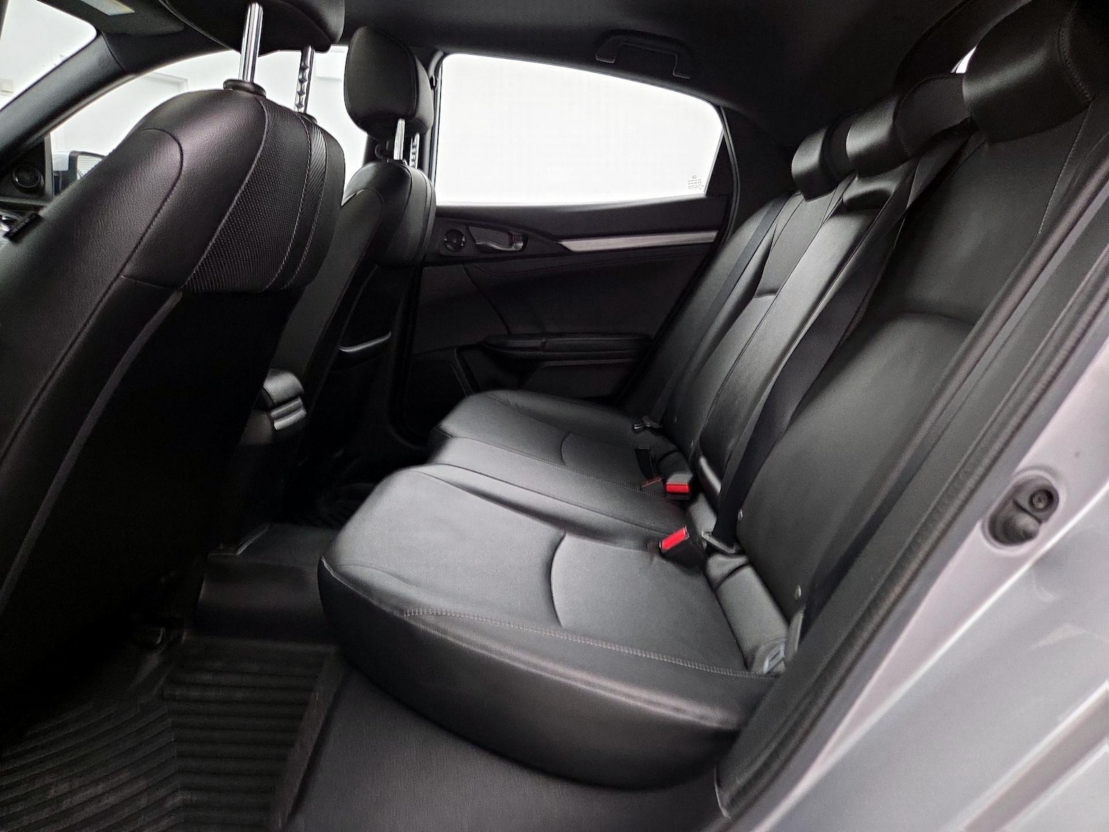 2019 Honda Civic Hatchback EX-L - Photo 21