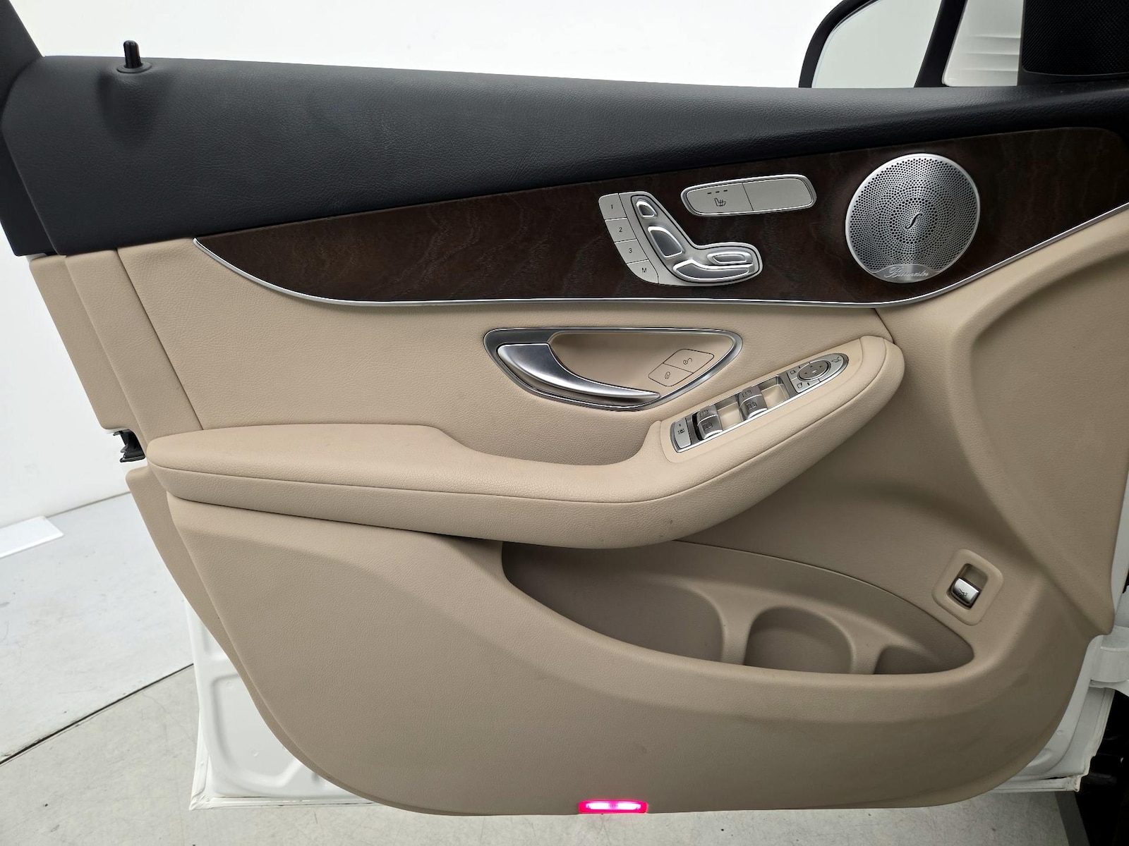 2019 Mercedes-Benz GLC GLC300 - Photo 13