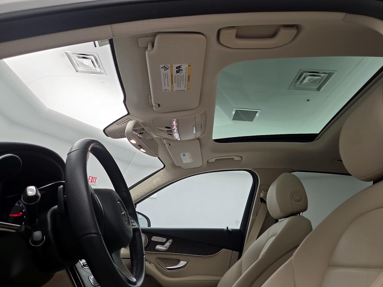 2019 Mercedes-Benz GLC GLC300 - Photo 20