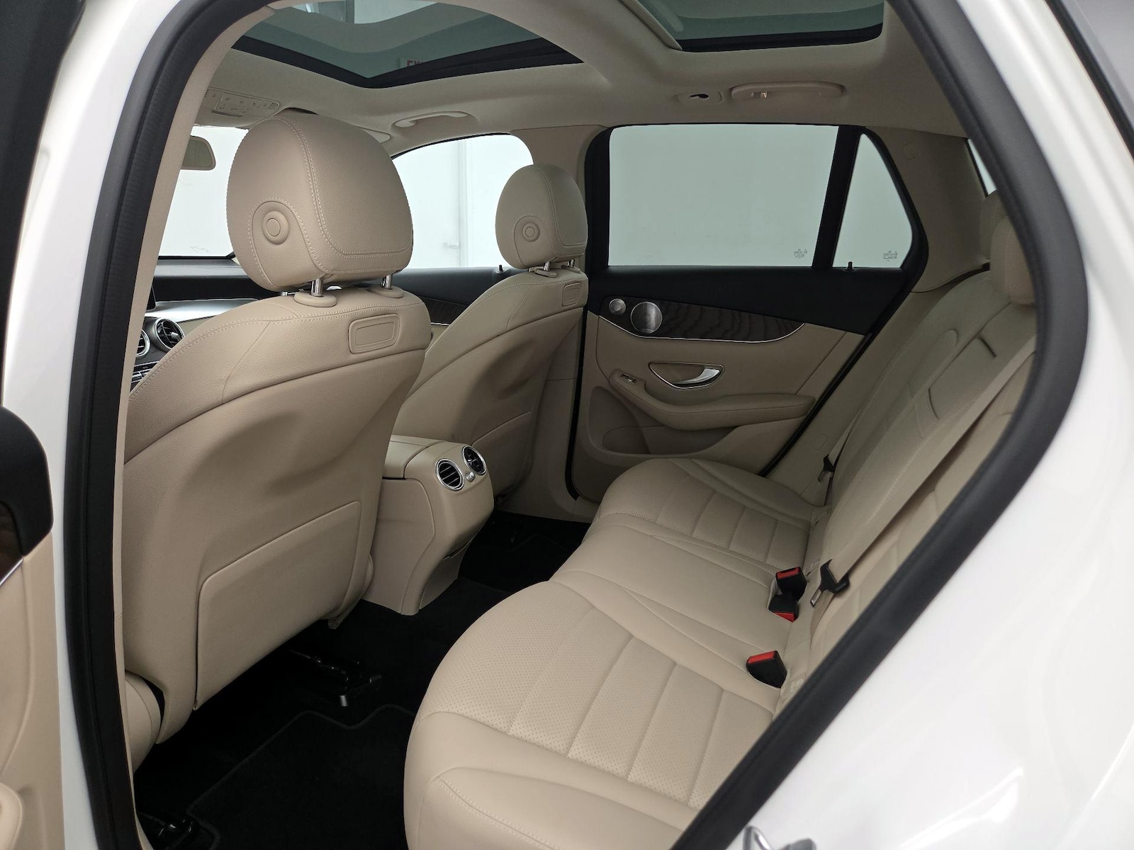 2019 Mercedes-Benz GLC GLC300 - Photo 21