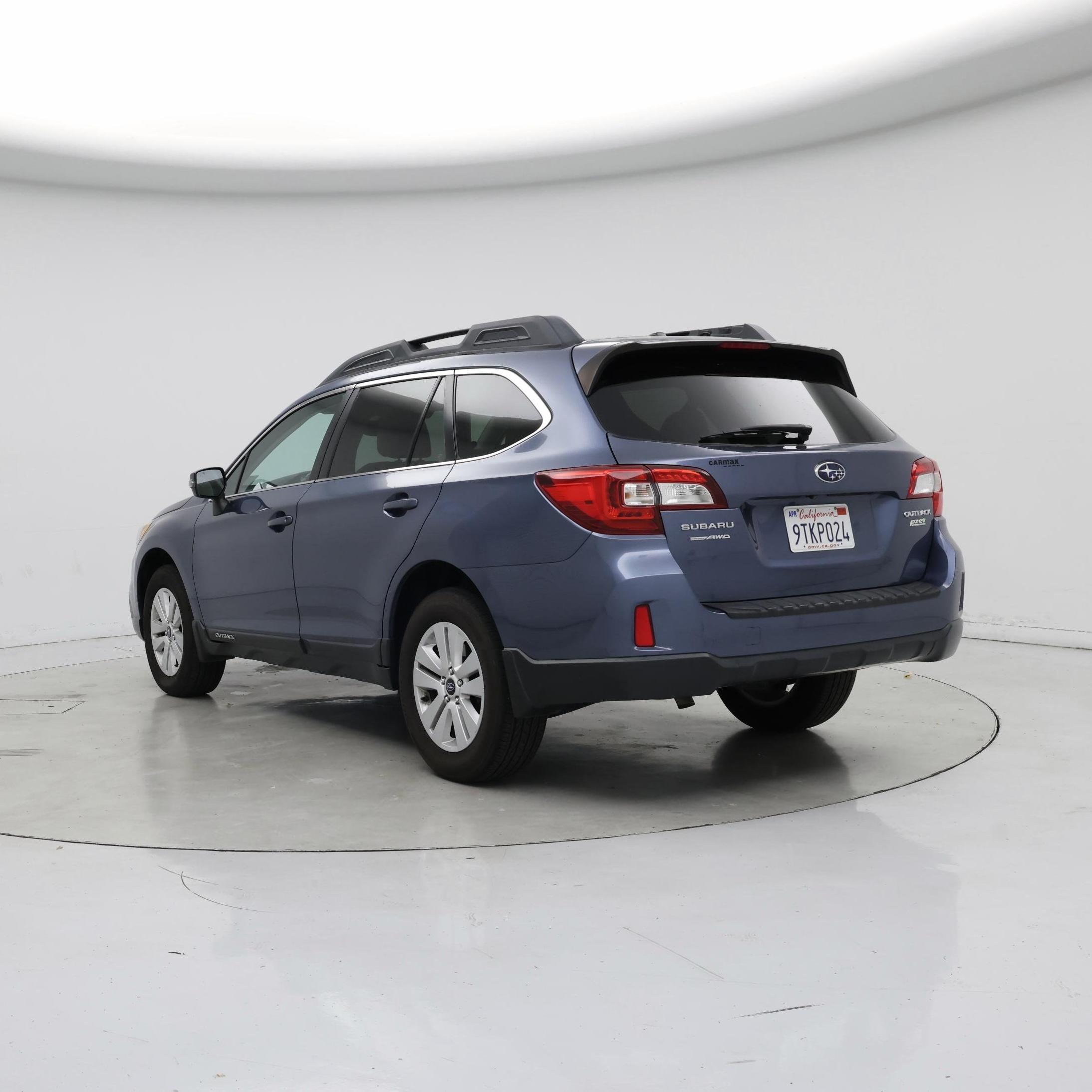 Thumbnail: 2015 Subaru Outback - 2