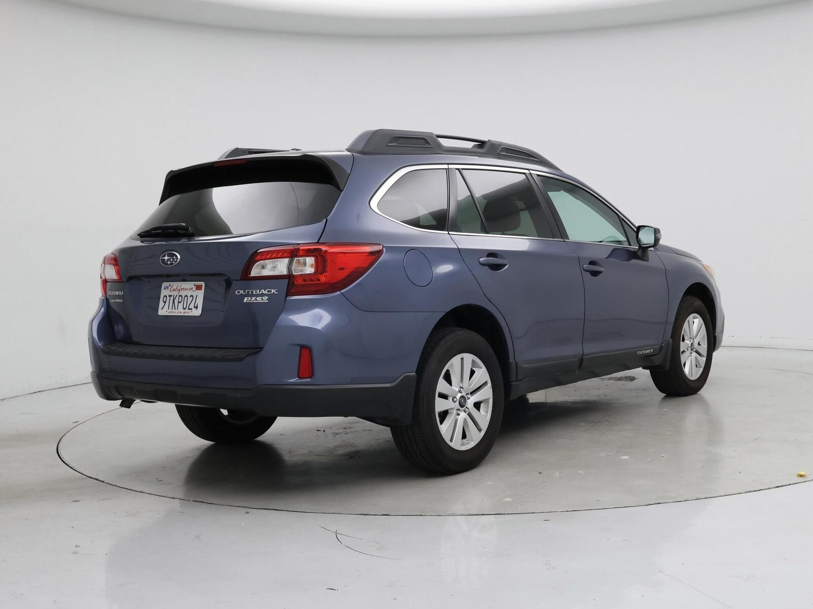 2015 Subaru Outback Premium - Photo 9