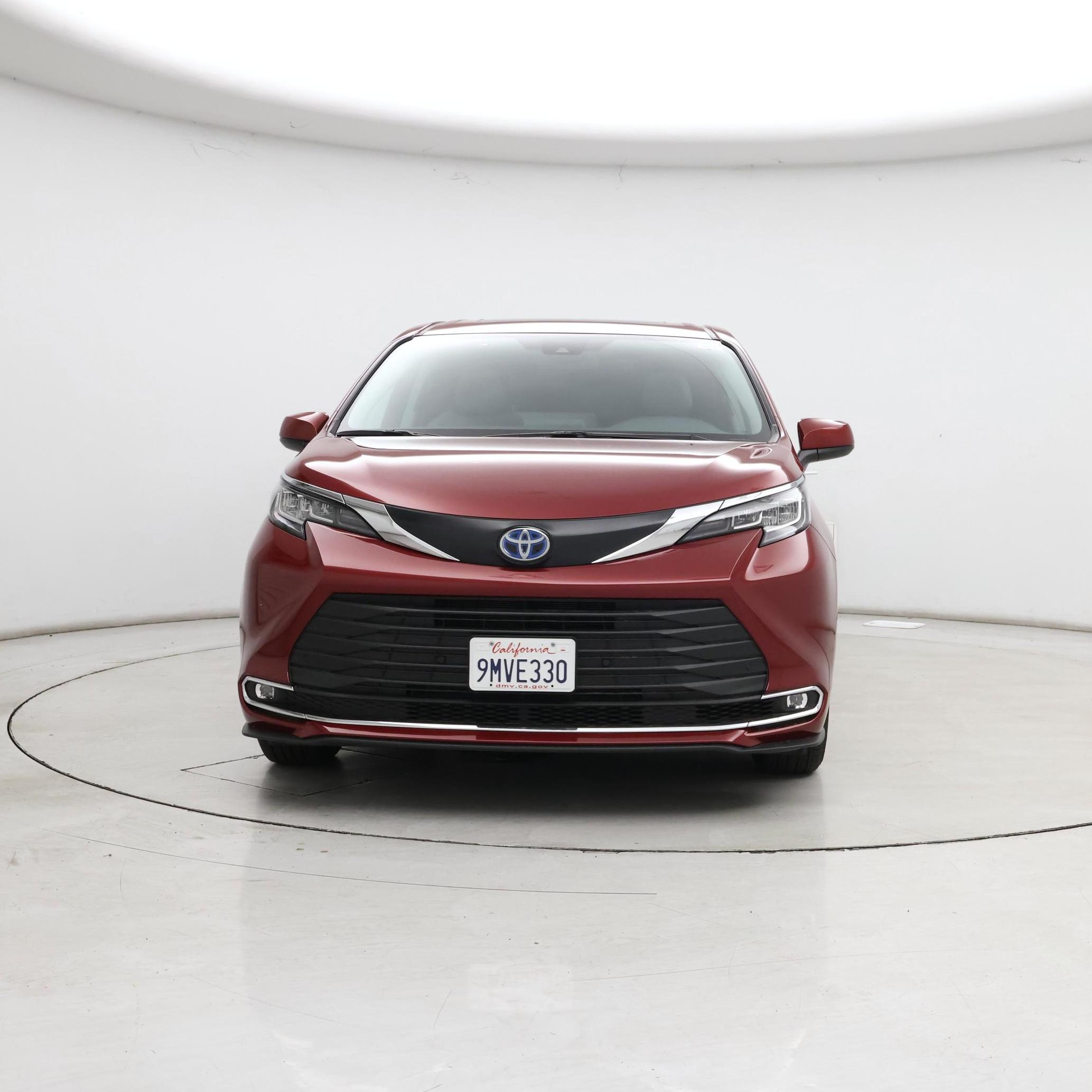 Thumbnail: 2023 Toyota Sienna - 5