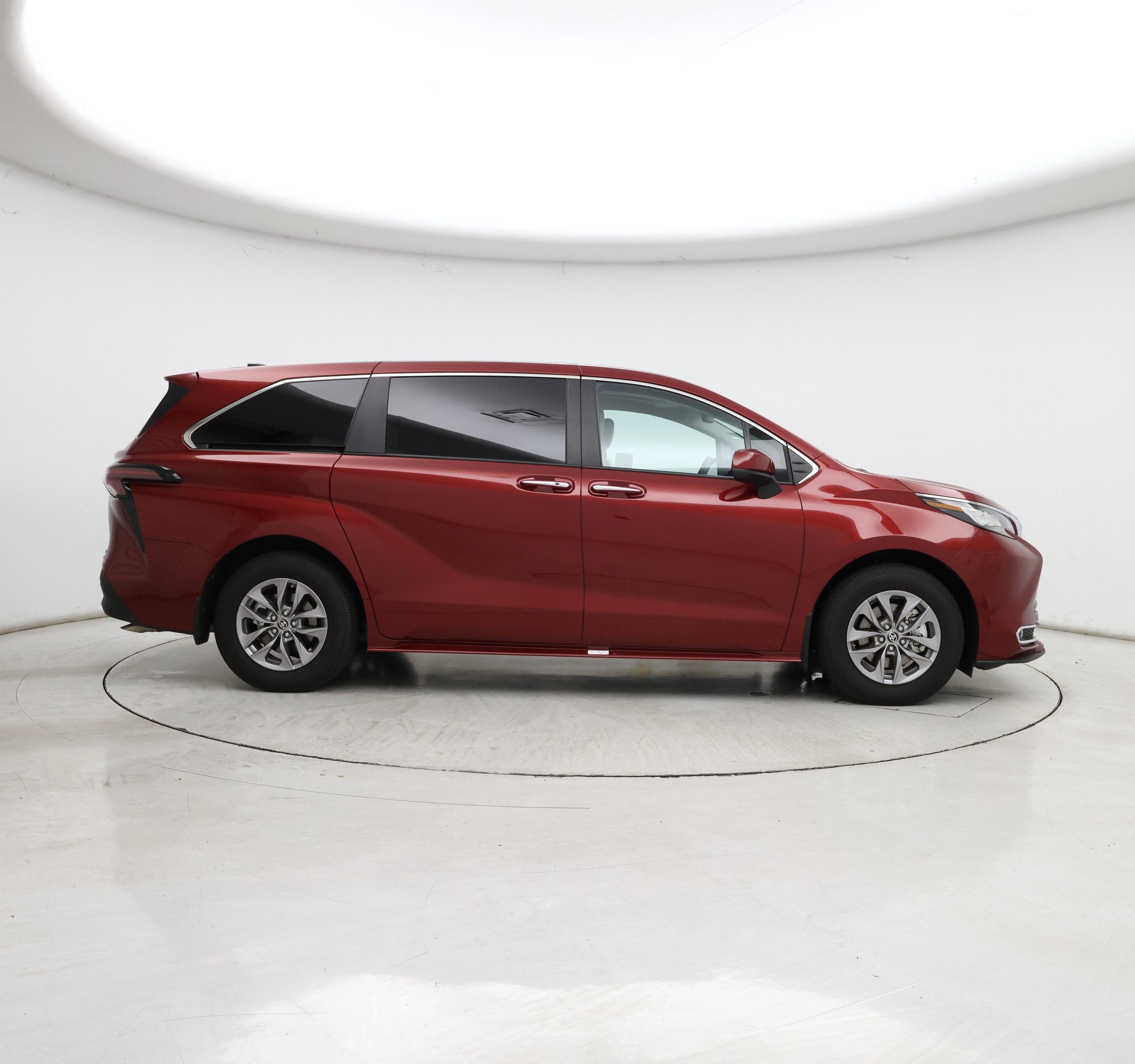 Thumbnail: 2023 Toyota Sienna - 7