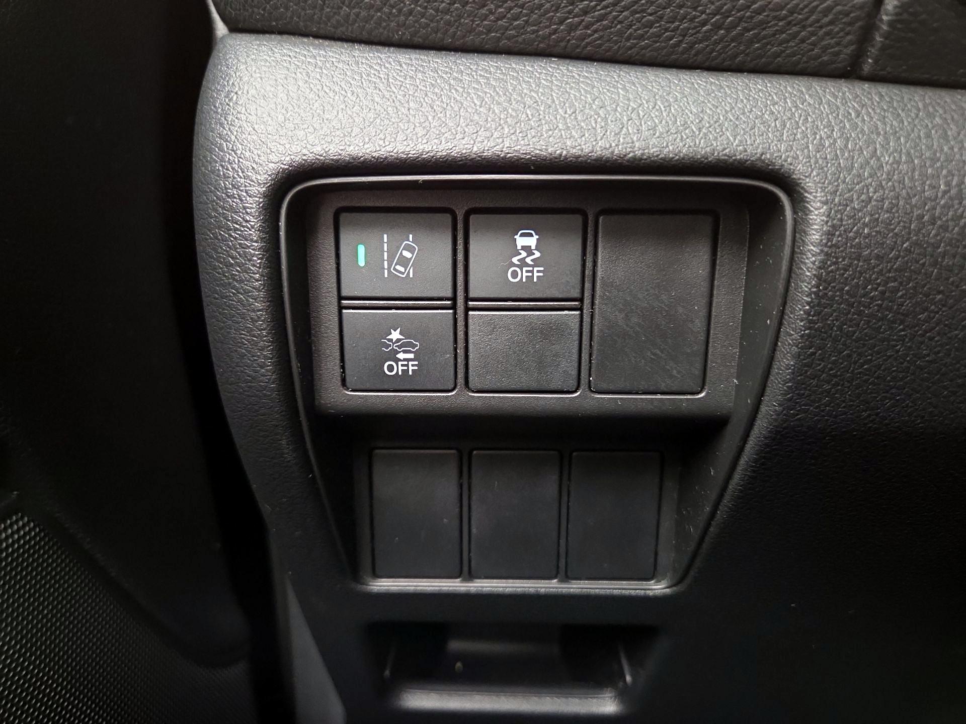 Thumbnail: 2018 Honda CR-V - 13