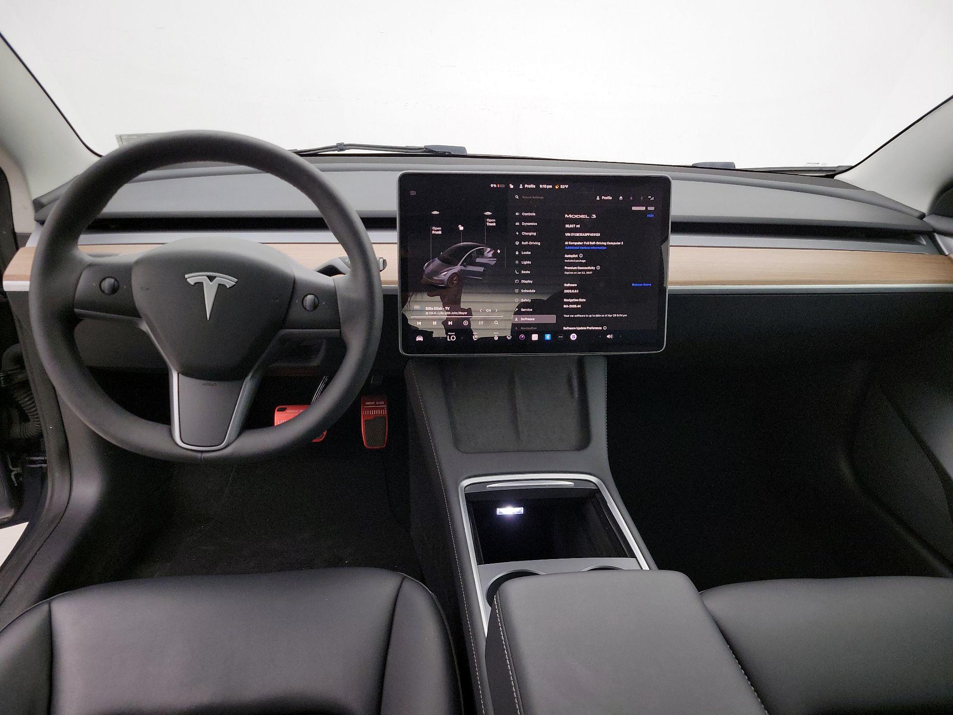 Thumbnail: 2023 Tesla Model 3 - 9