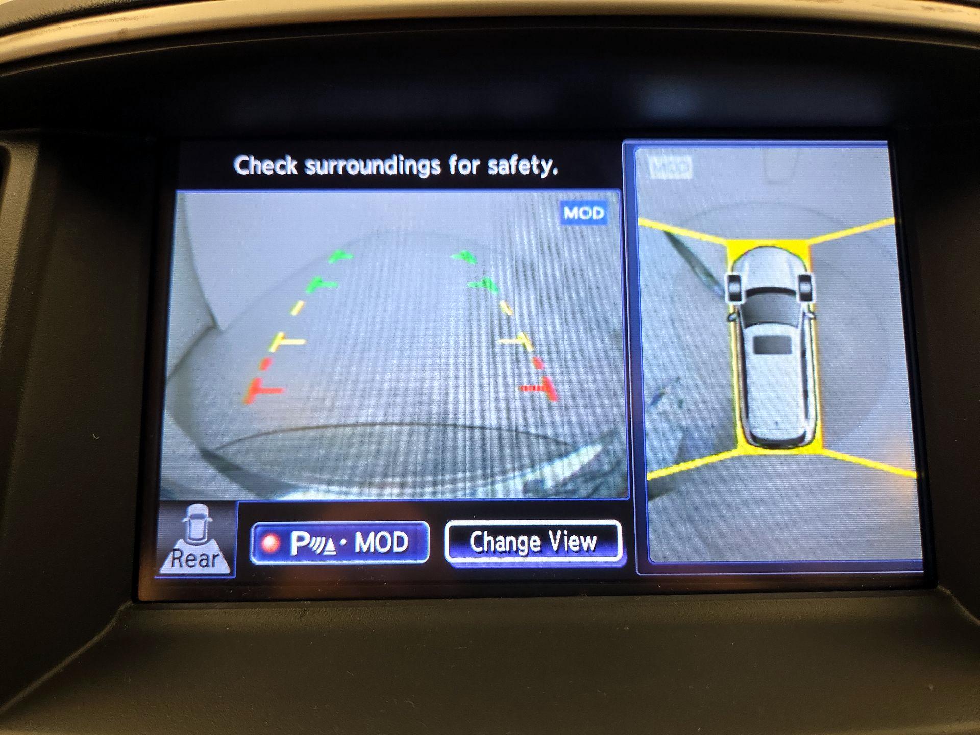 Thumbnail: 2015 INFINITI QX60 - 15