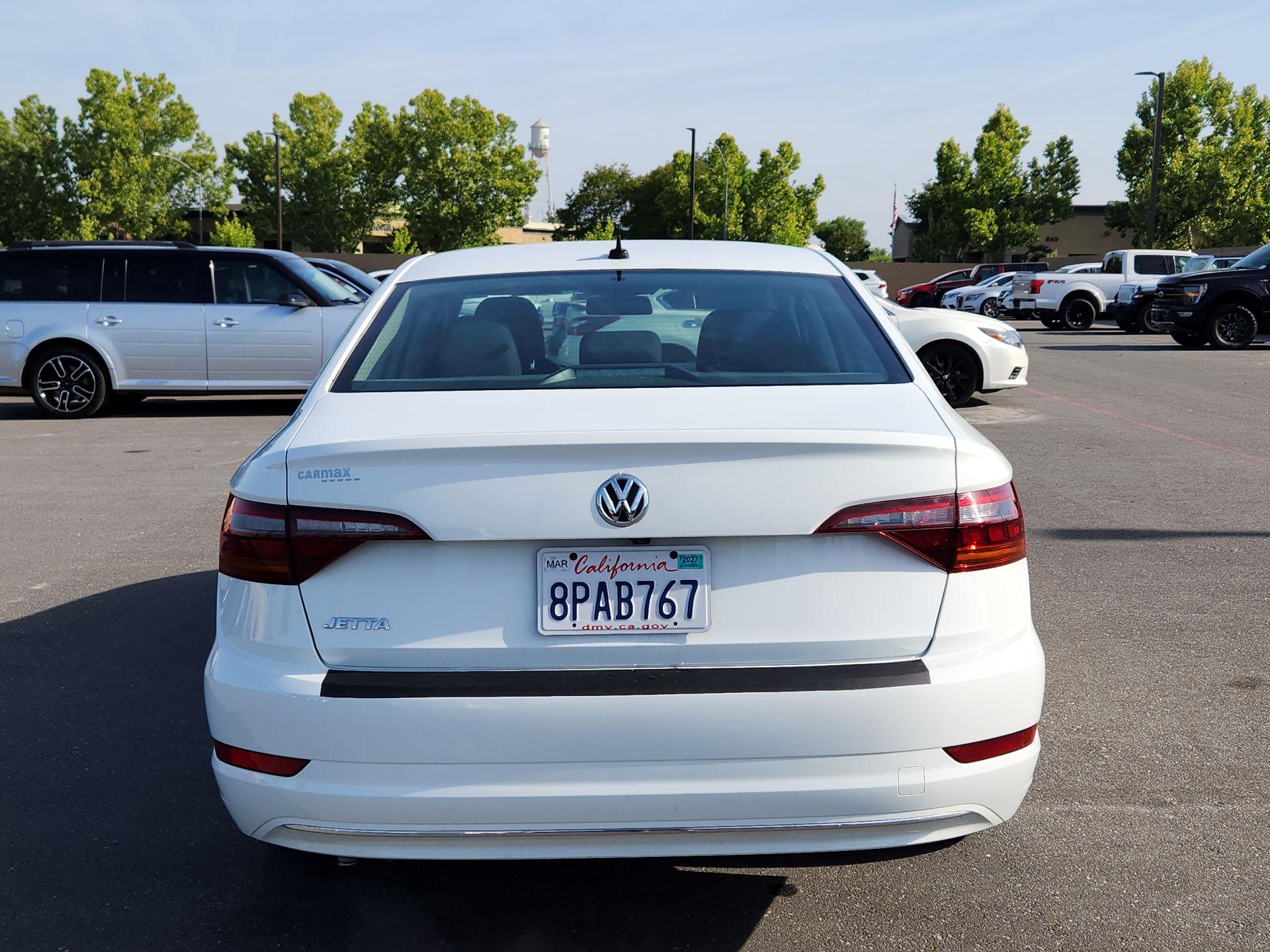 Thumbnail: 2019 Volkswagen Jetta - 6