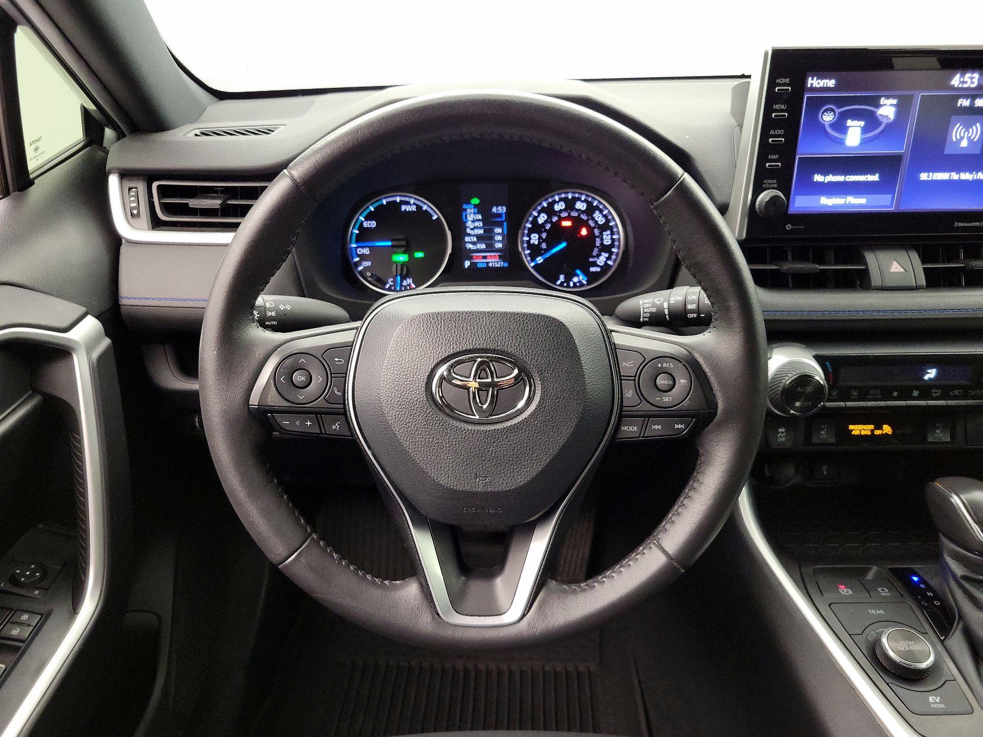 Thumbnail: 2022 Toyota RAV4 - 10