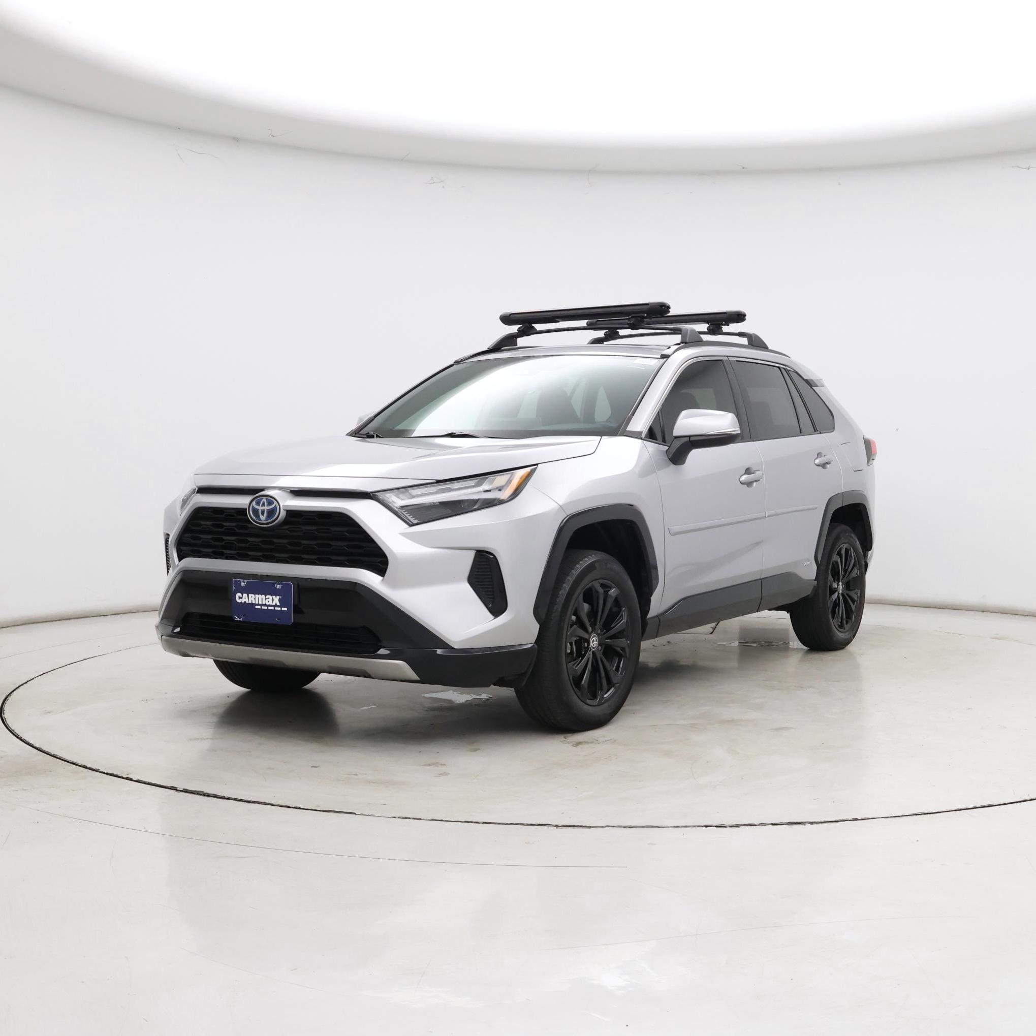 Thumbnail: 2022 Toyota RAV4 - 4