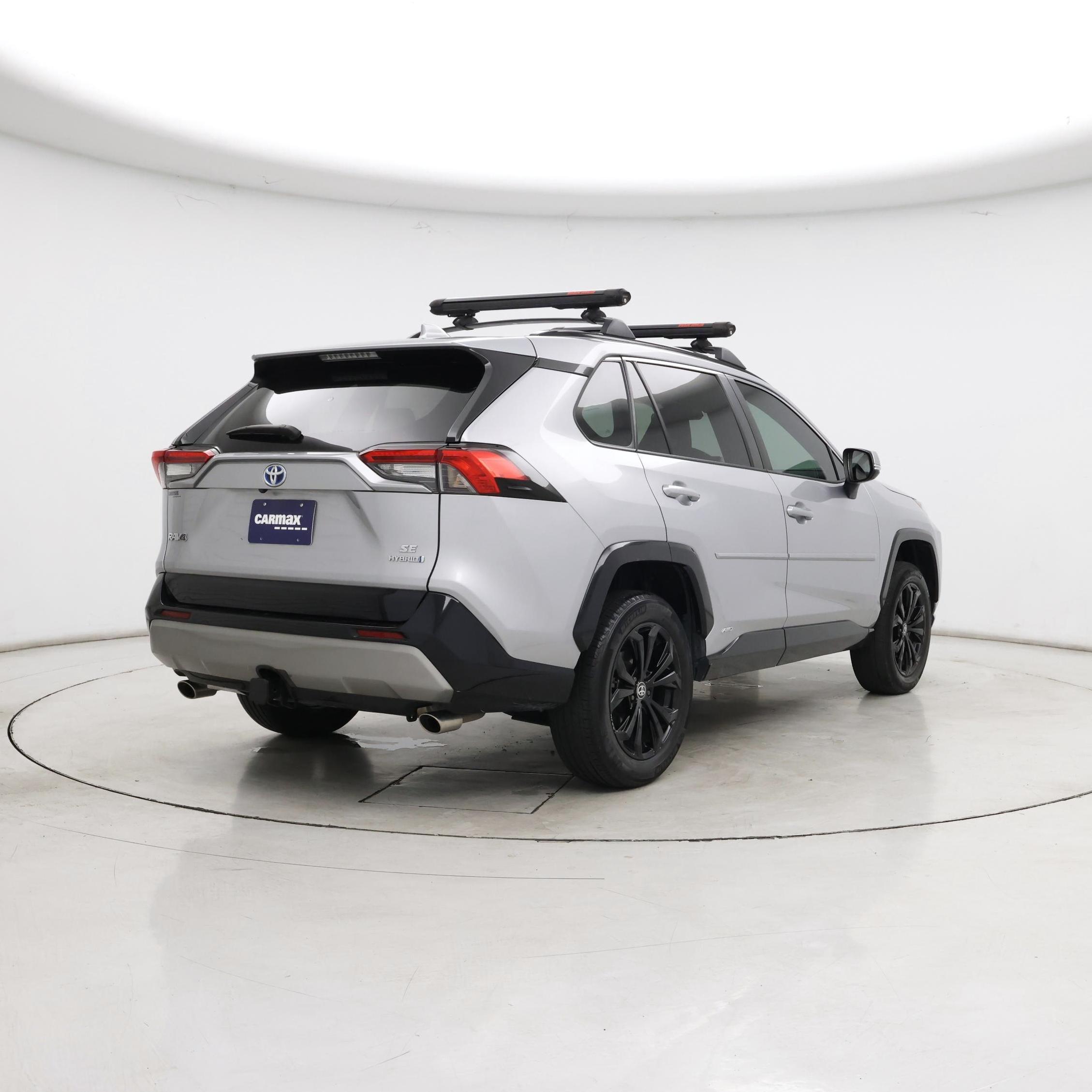 Thumbnail: 2022 Toyota RAV4 - 8
