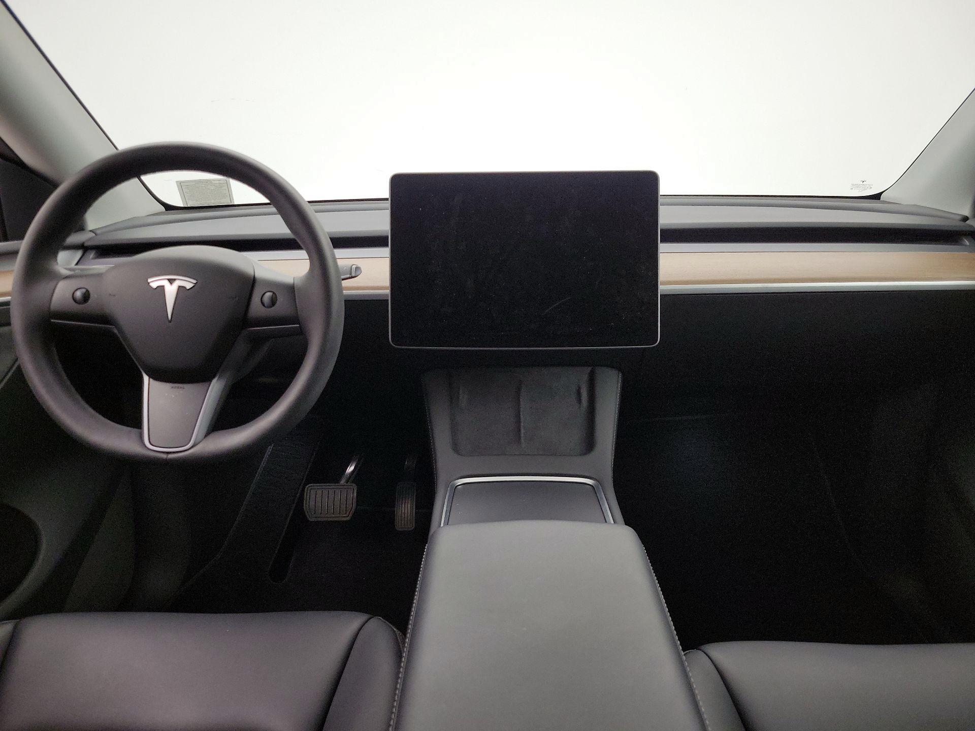 Thumbnail: 2023 Tesla Model Y - 9