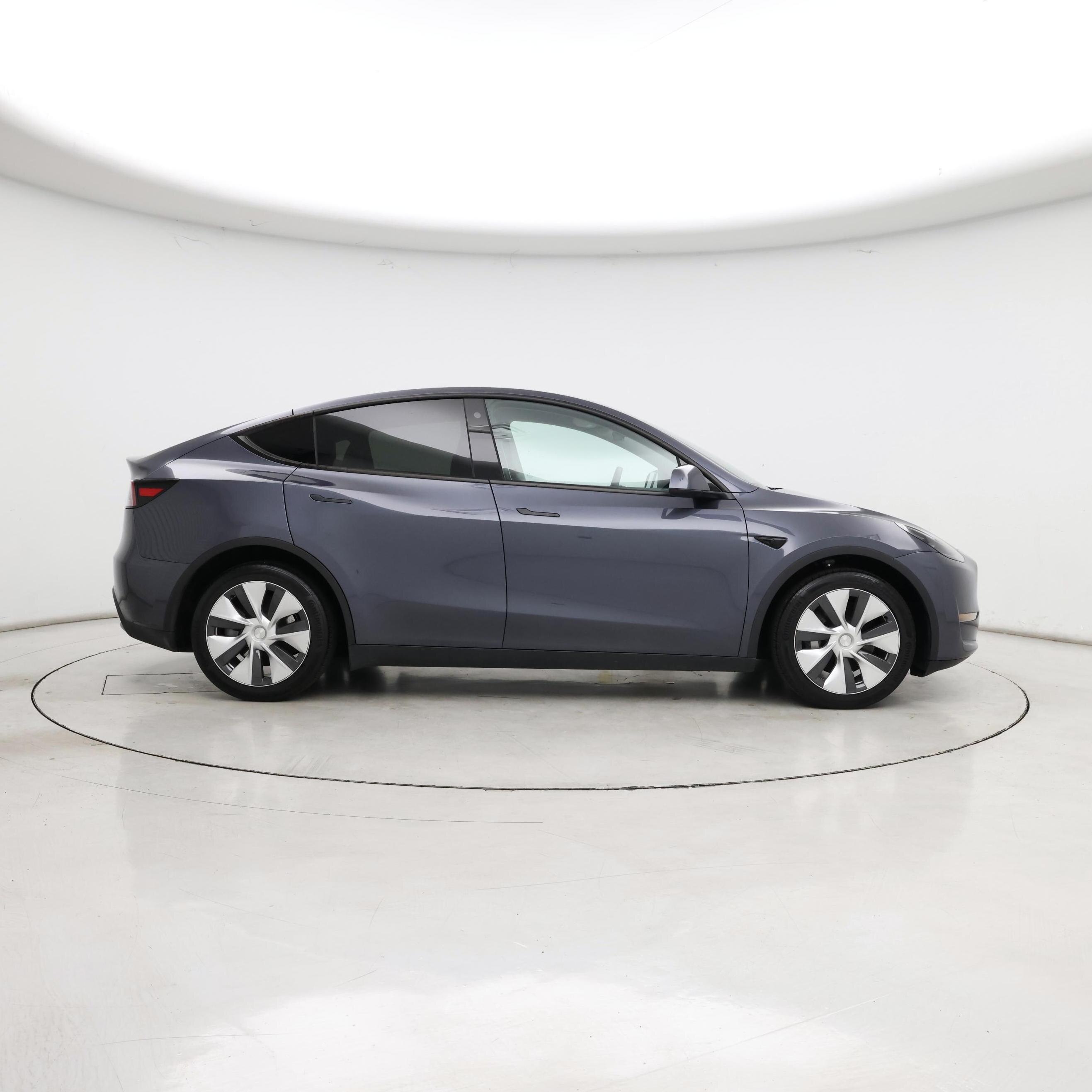 Thumbnail: 2023 Tesla Model Y - 7