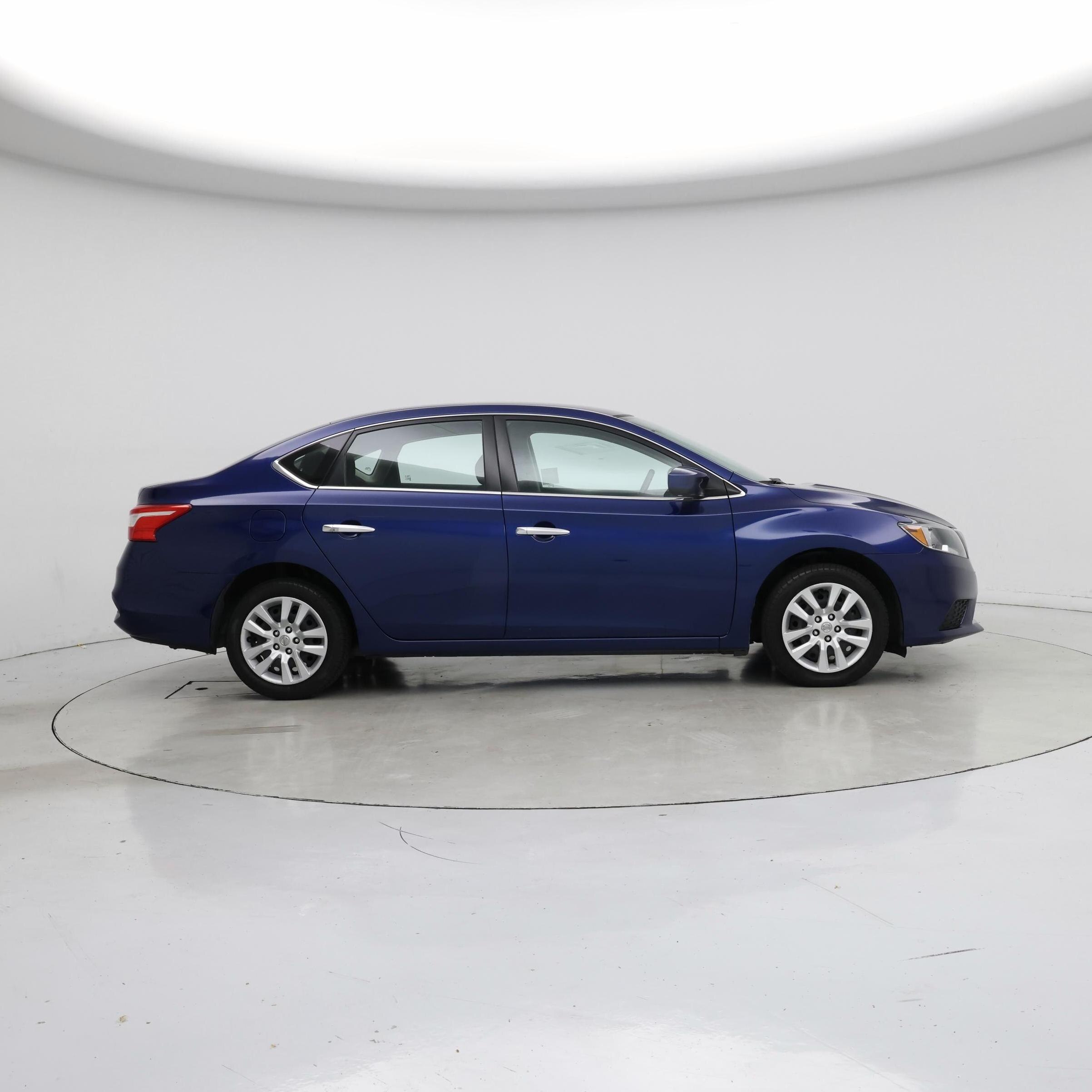 Thumbnail: 2018 Nissan Sentra - 7
