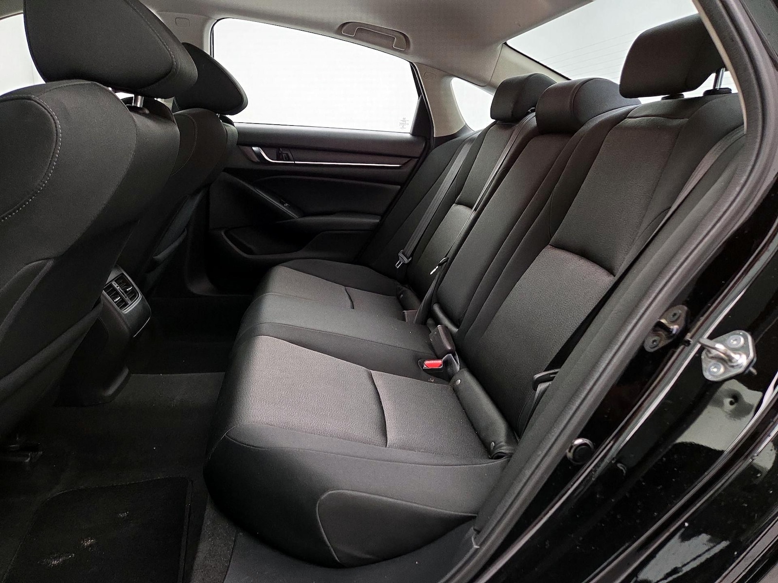 2018 Honda Accord EX - Photo 21