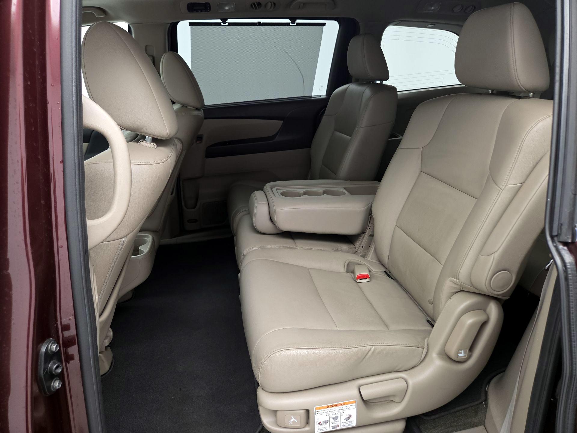 Thumbnail: 2014 Honda Odyssey - 20