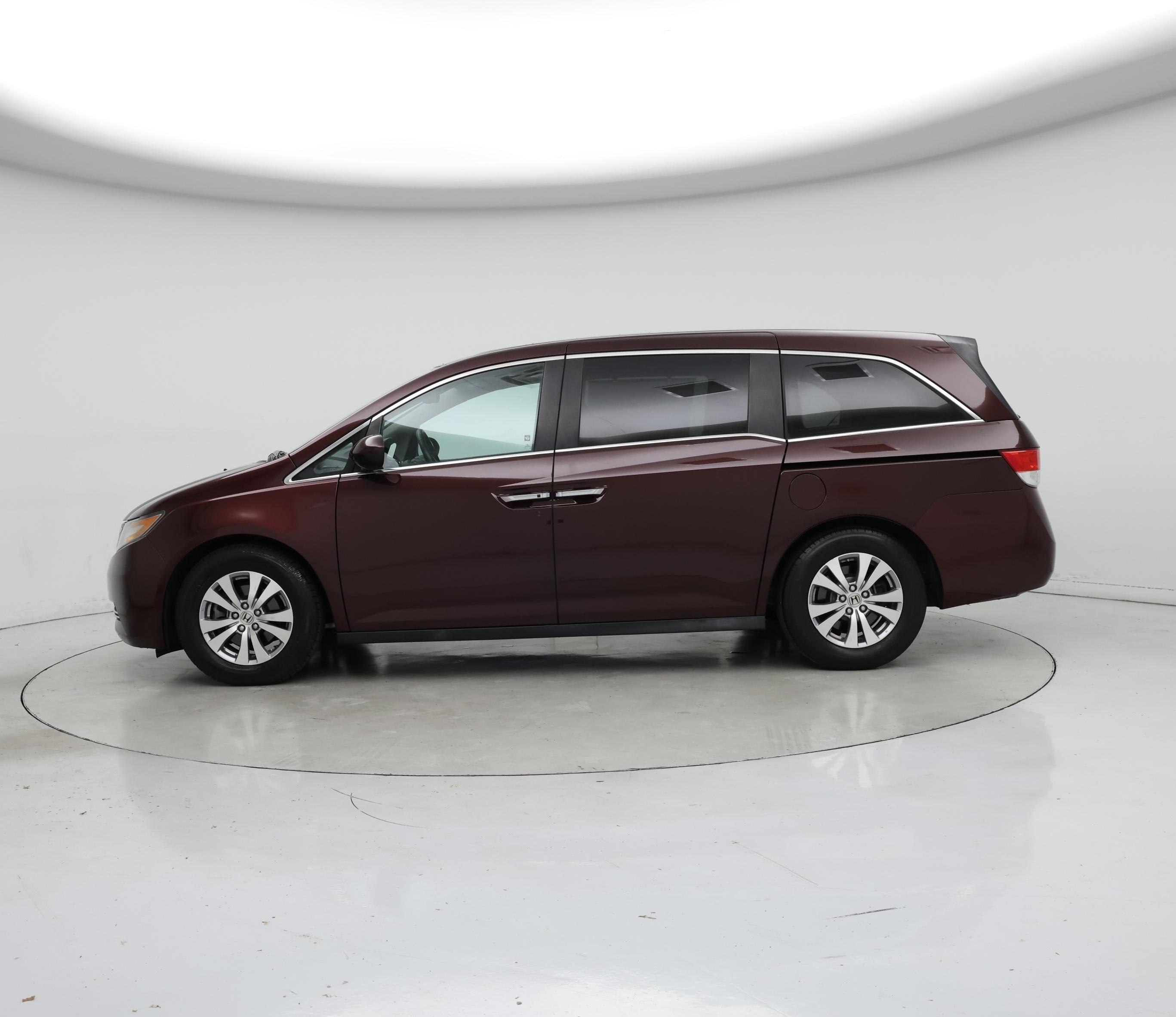 Thumbnail: 2014 Honda Odyssey - 3