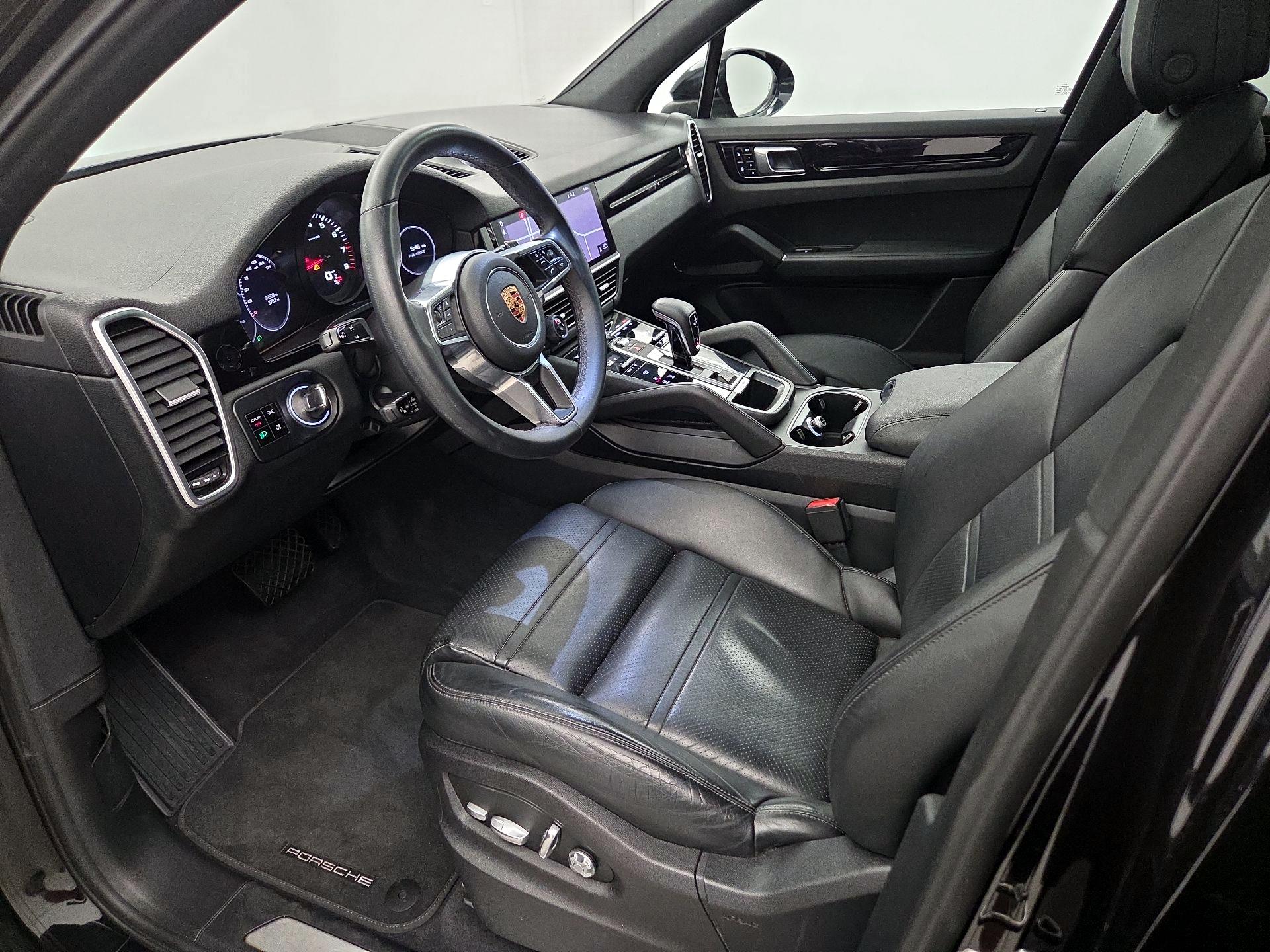 Thumbnail: 2019 Porsche Cayenne - 11