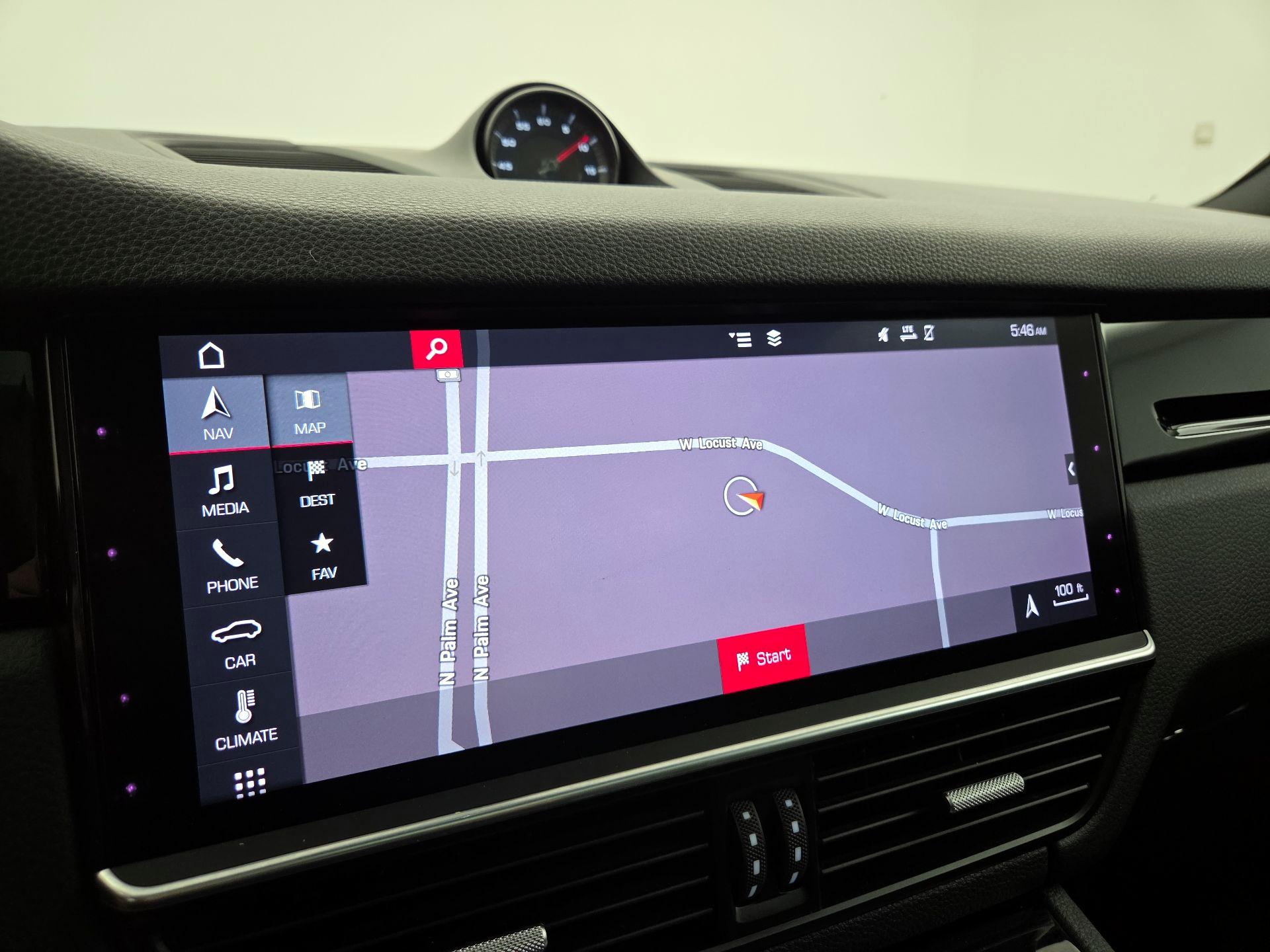 Thumbnail: 2019 Porsche Cayenne - 14