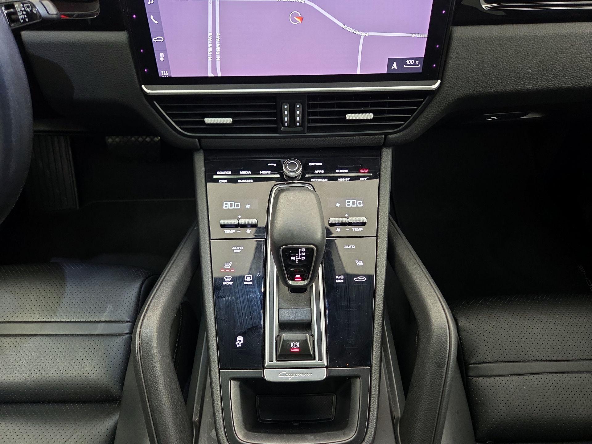 Thumbnail: 2019 Porsche Cayenne - 18