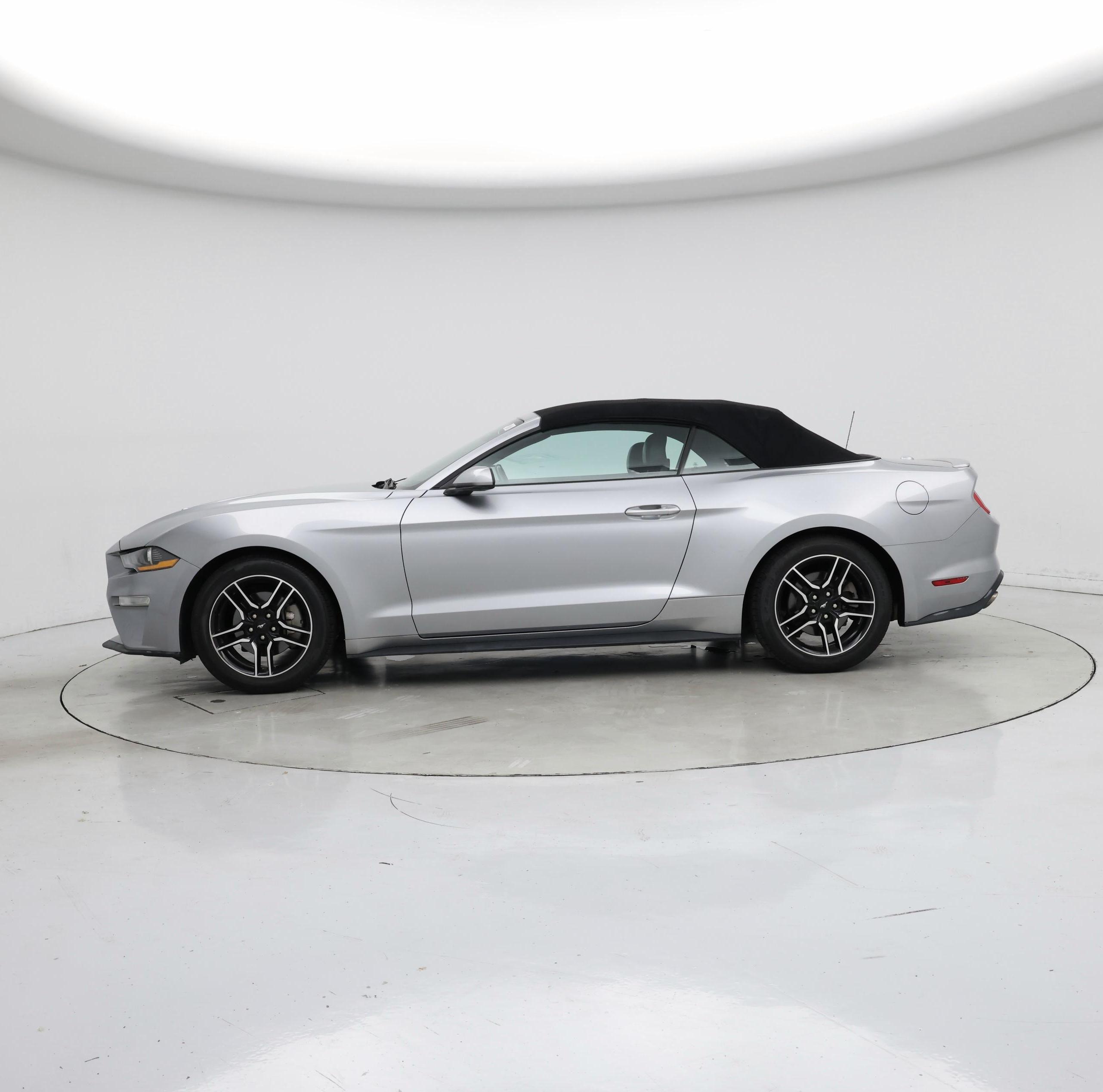 Thumbnail: 2021 Ford Mustang - 3