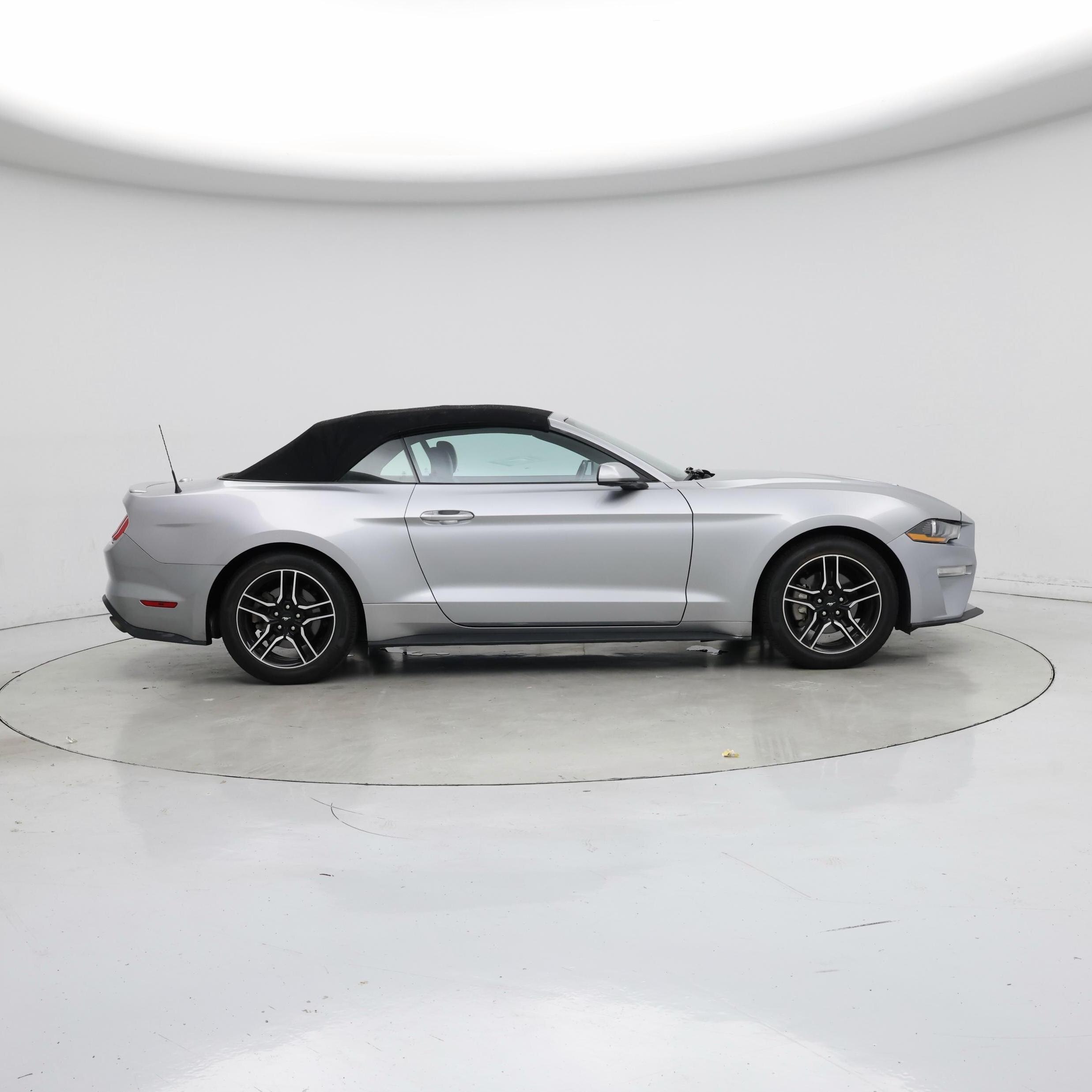 Thumbnail: 2021 Ford Mustang - 7