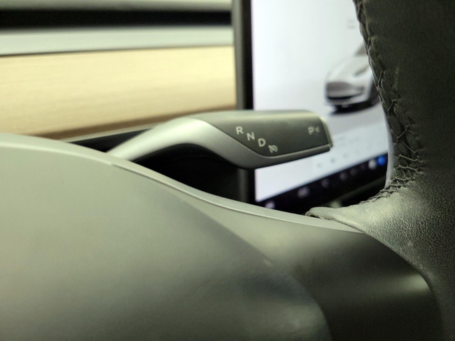 Thumbnail: 2023 Tesla Model 3 - 17