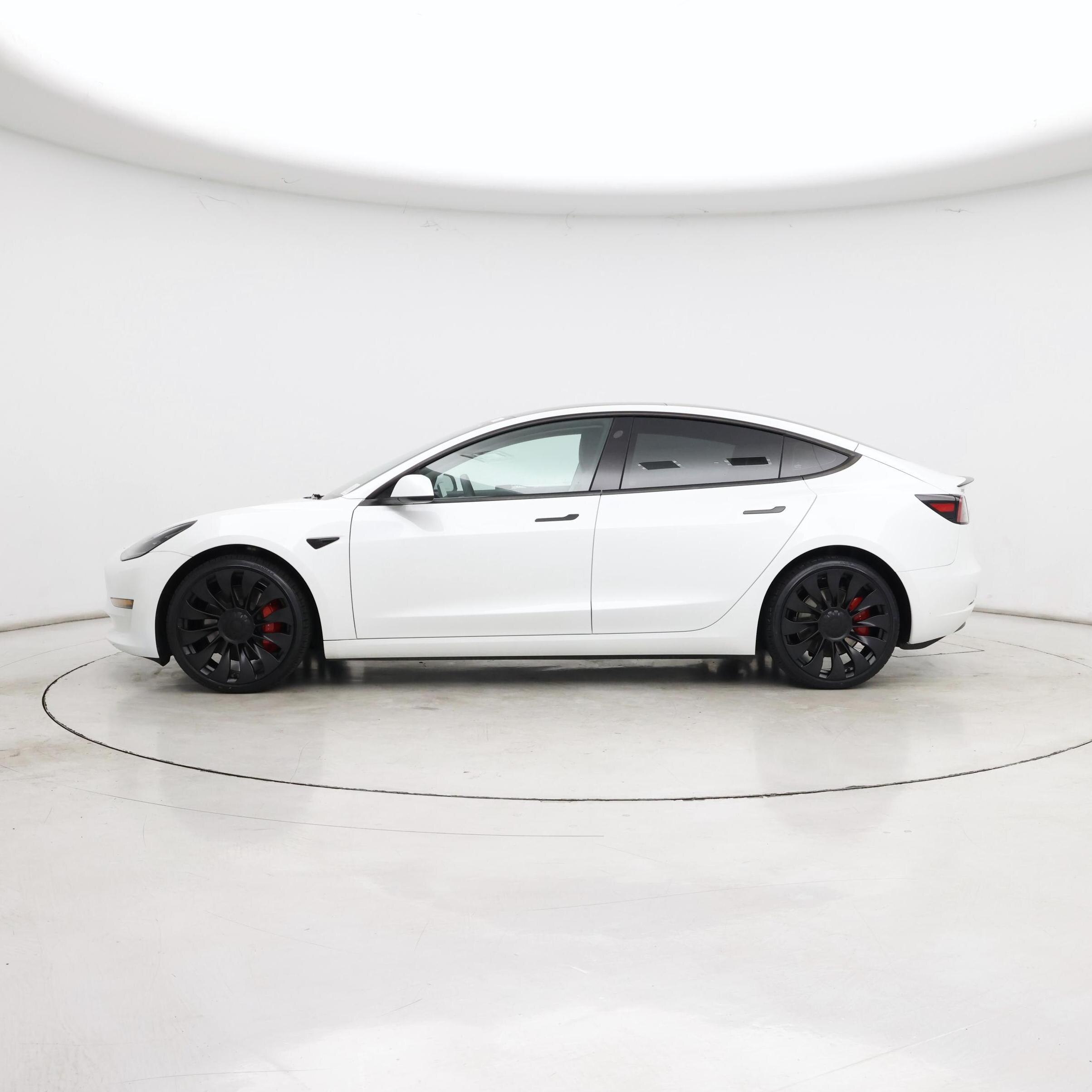 Thumbnail: 2023 Tesla Model 3 - 3