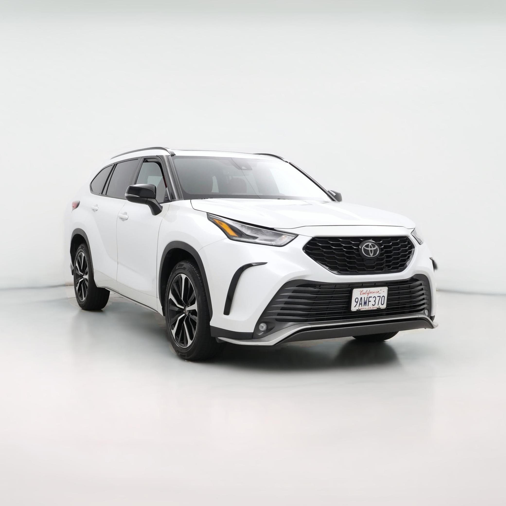 Thumbnail: 2022 Toyota Highlander - 1