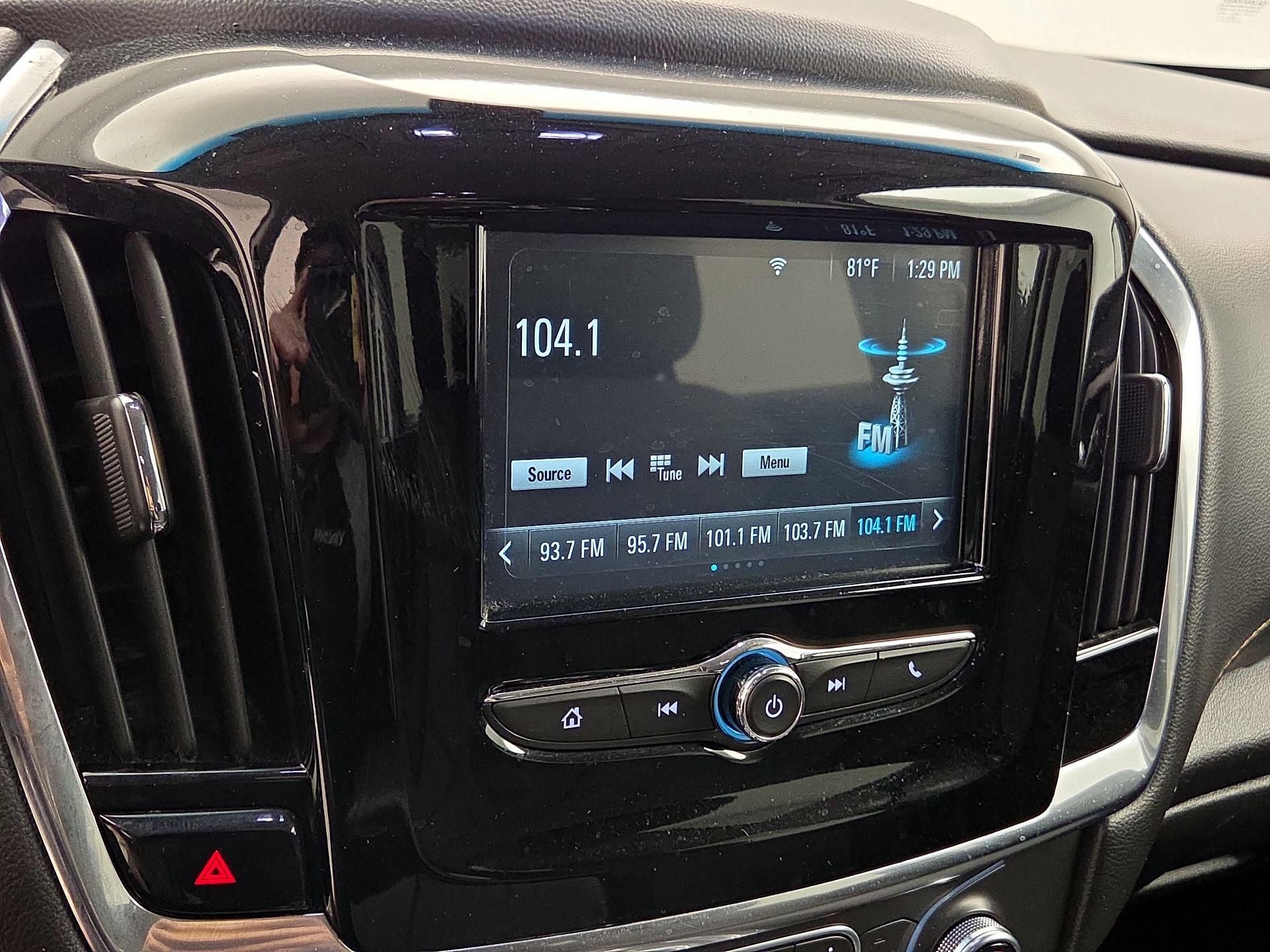 Thumbnail: 2019 Chevrolet Traverse - 15