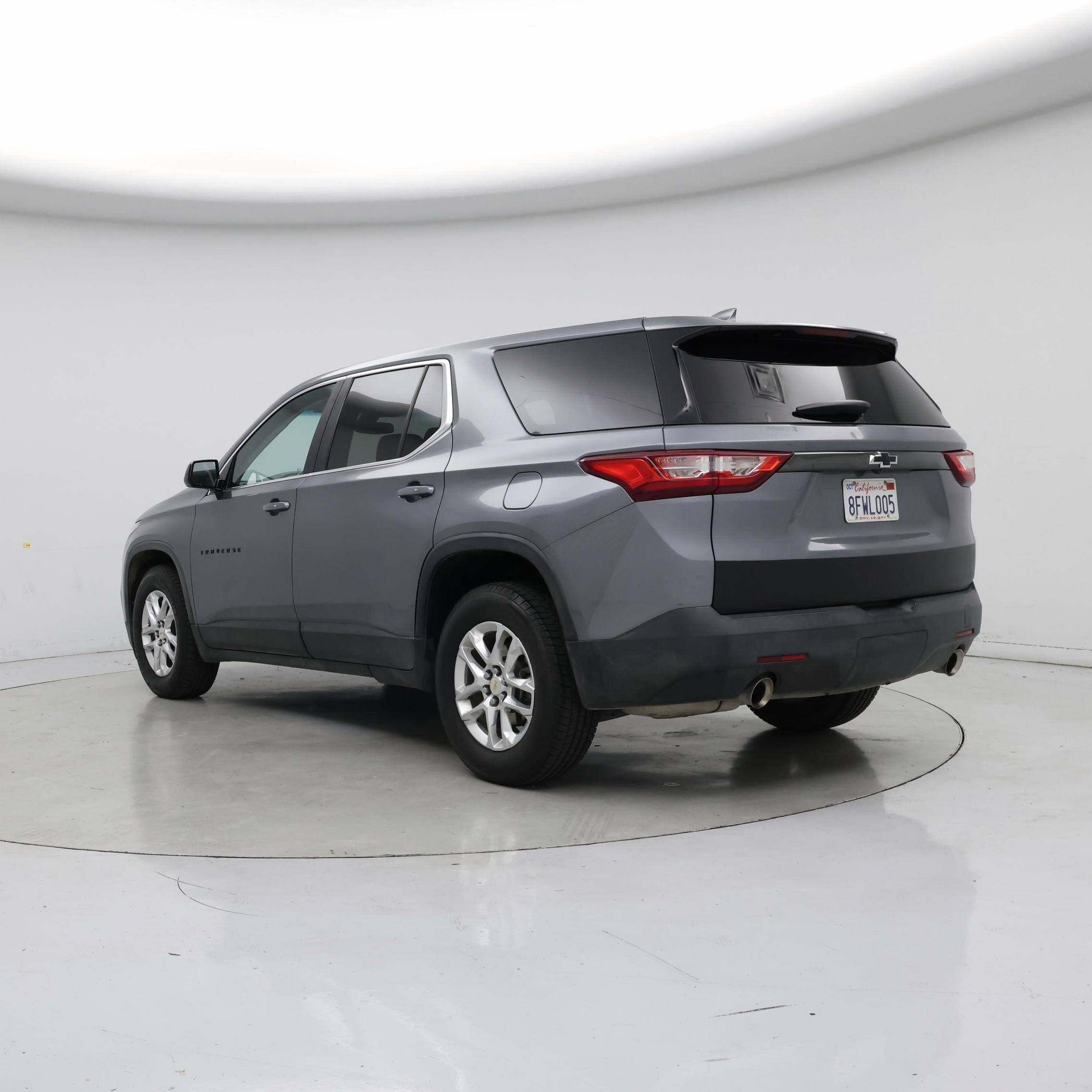Thumbnail: 2019 Chevrolet Traverse - 2