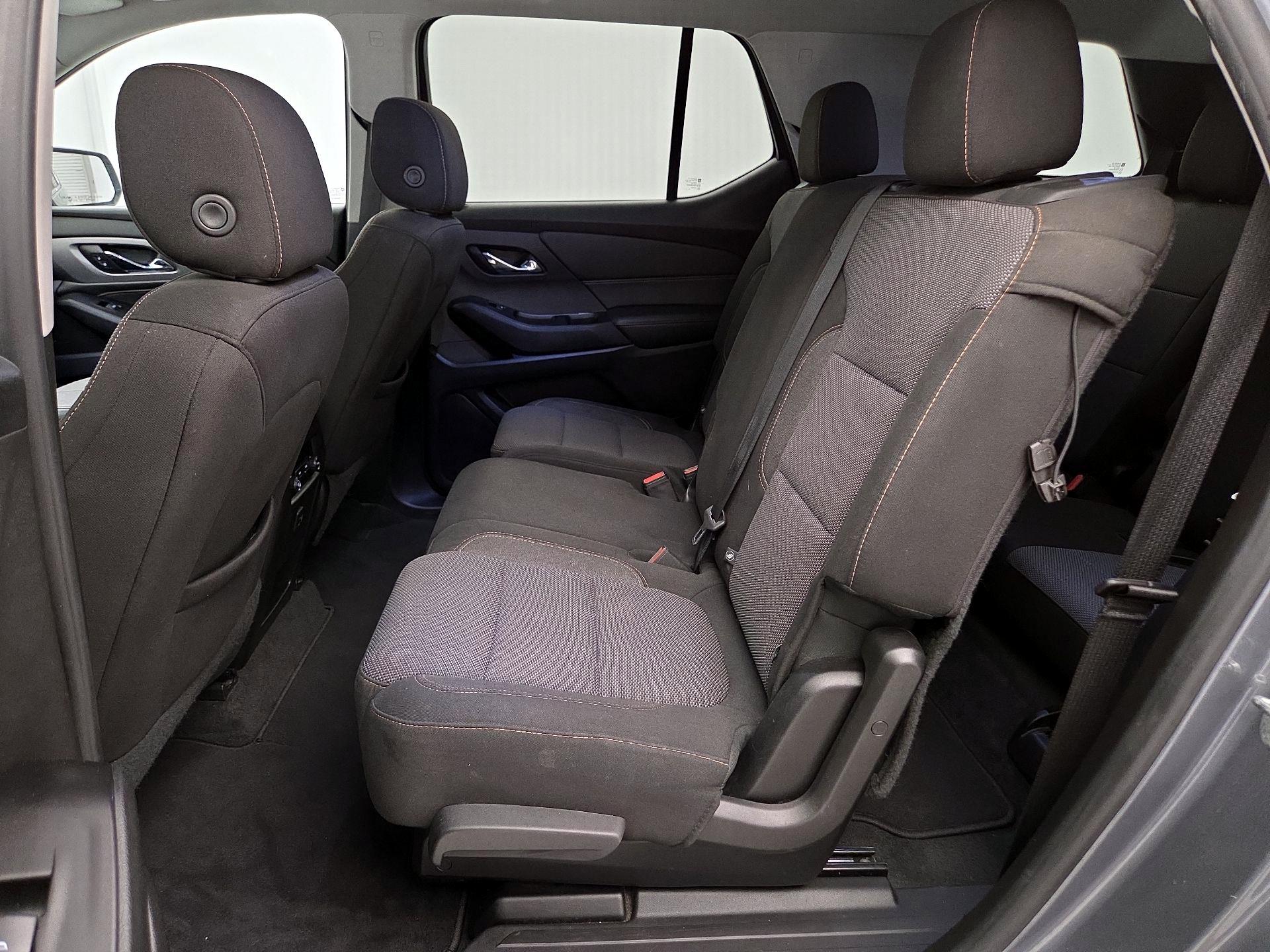 Thumbnail: 2019 Chevrolet Traverse - 19