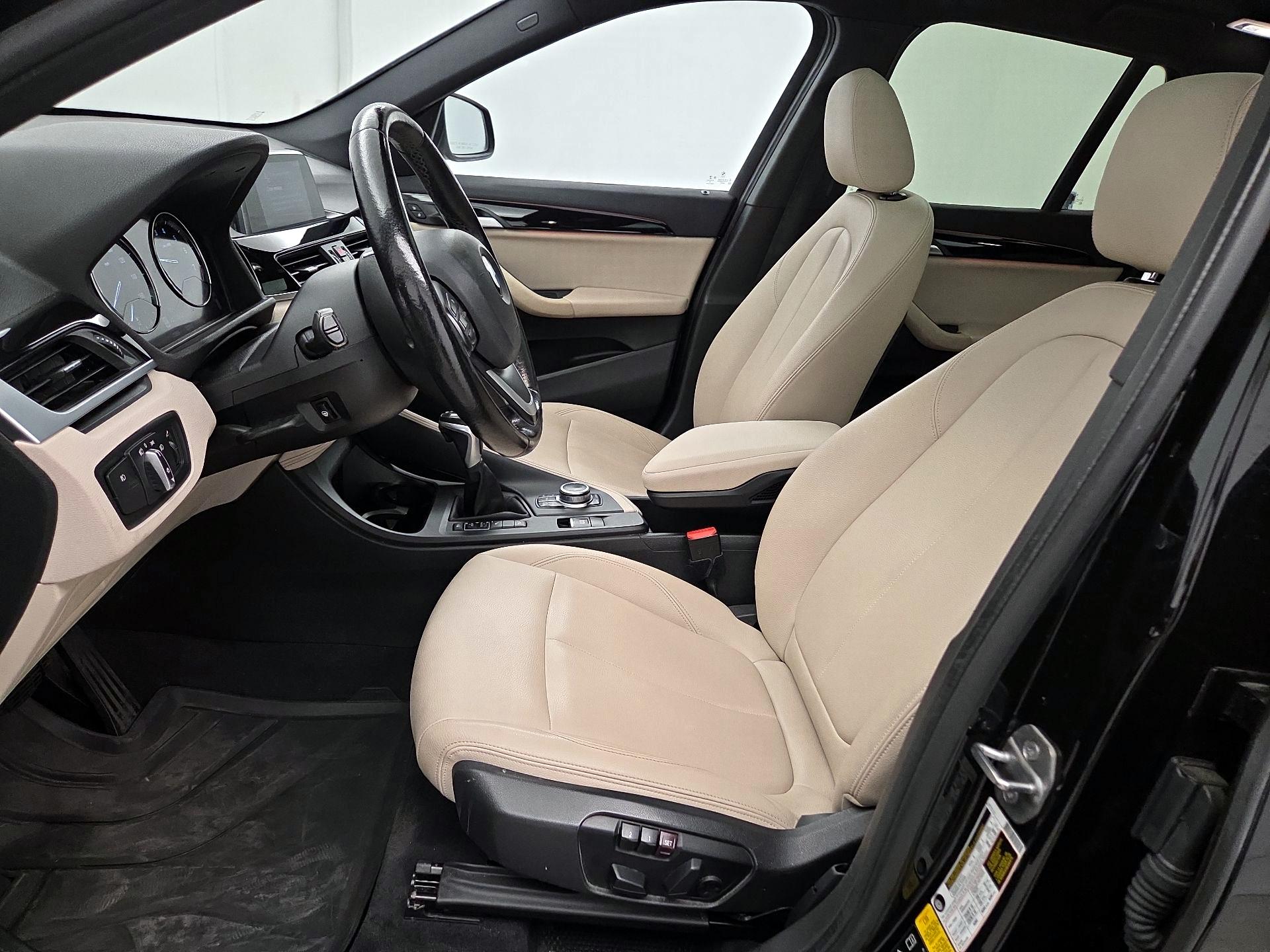 Thumbnail: 2019 BMW X1 - 11