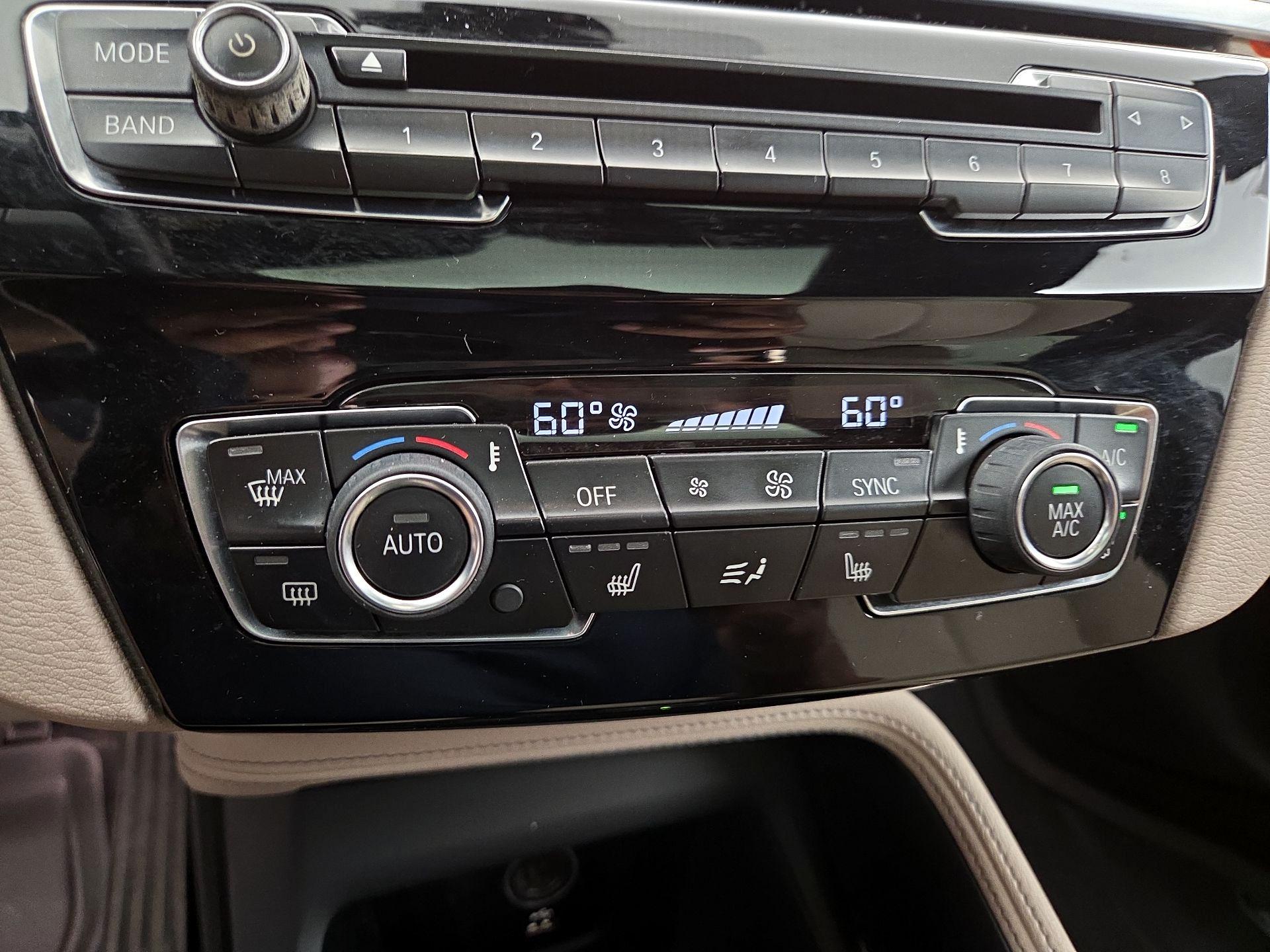 Thumbnail: 2019 BMW X1 - 17