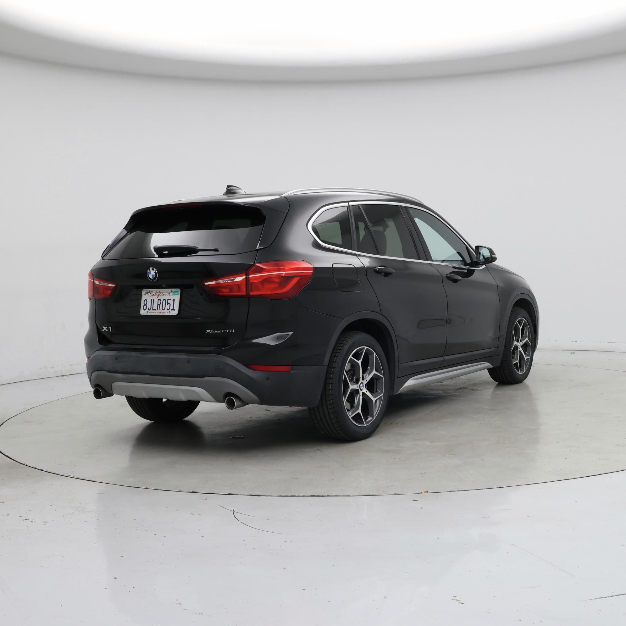 Thumbnail: 2019 BMW X1 - 8