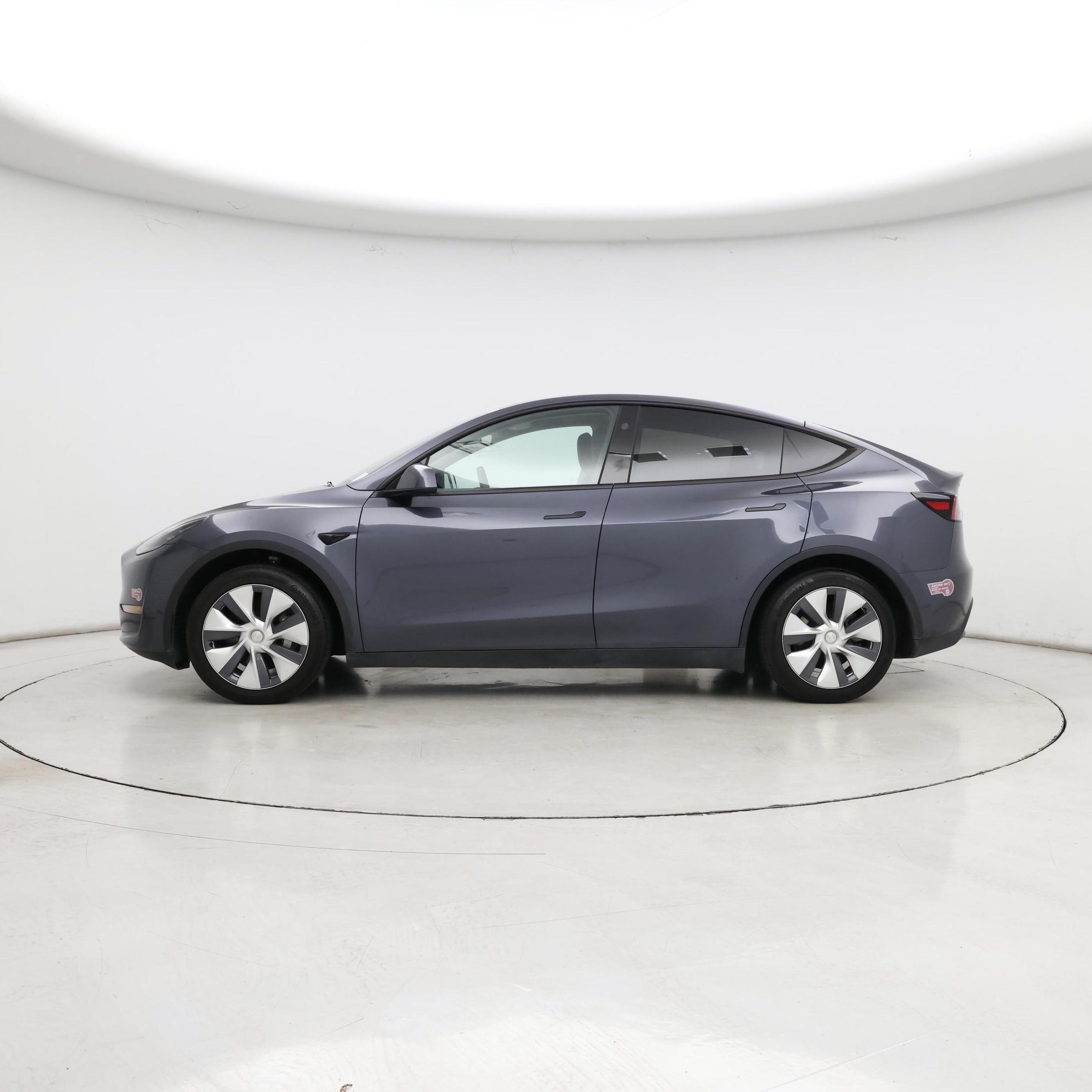 Thumbnail: 2023 Tesla Model Y - 3