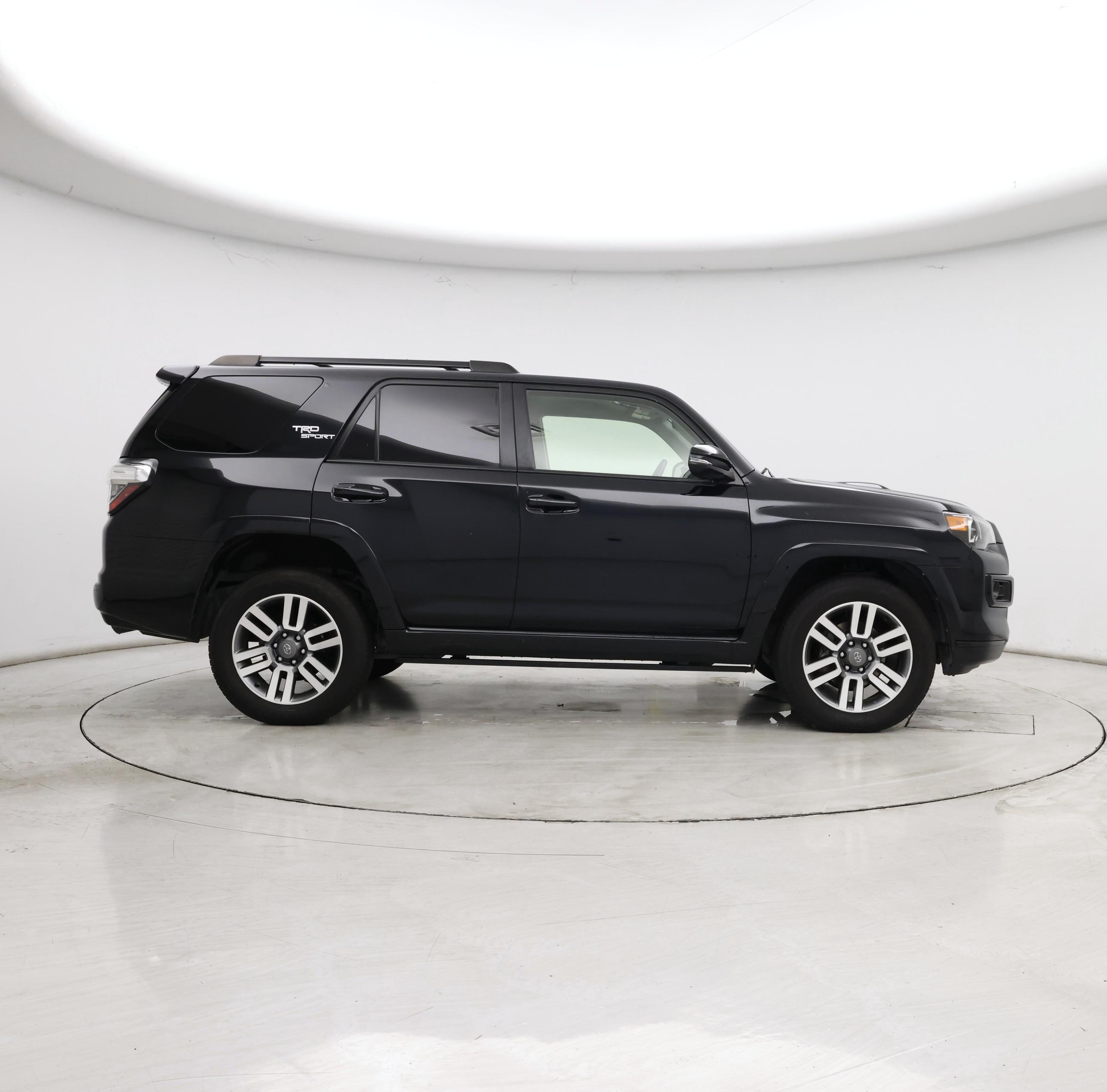 Thumbnail: 2022 Toyota 4Runner - 7