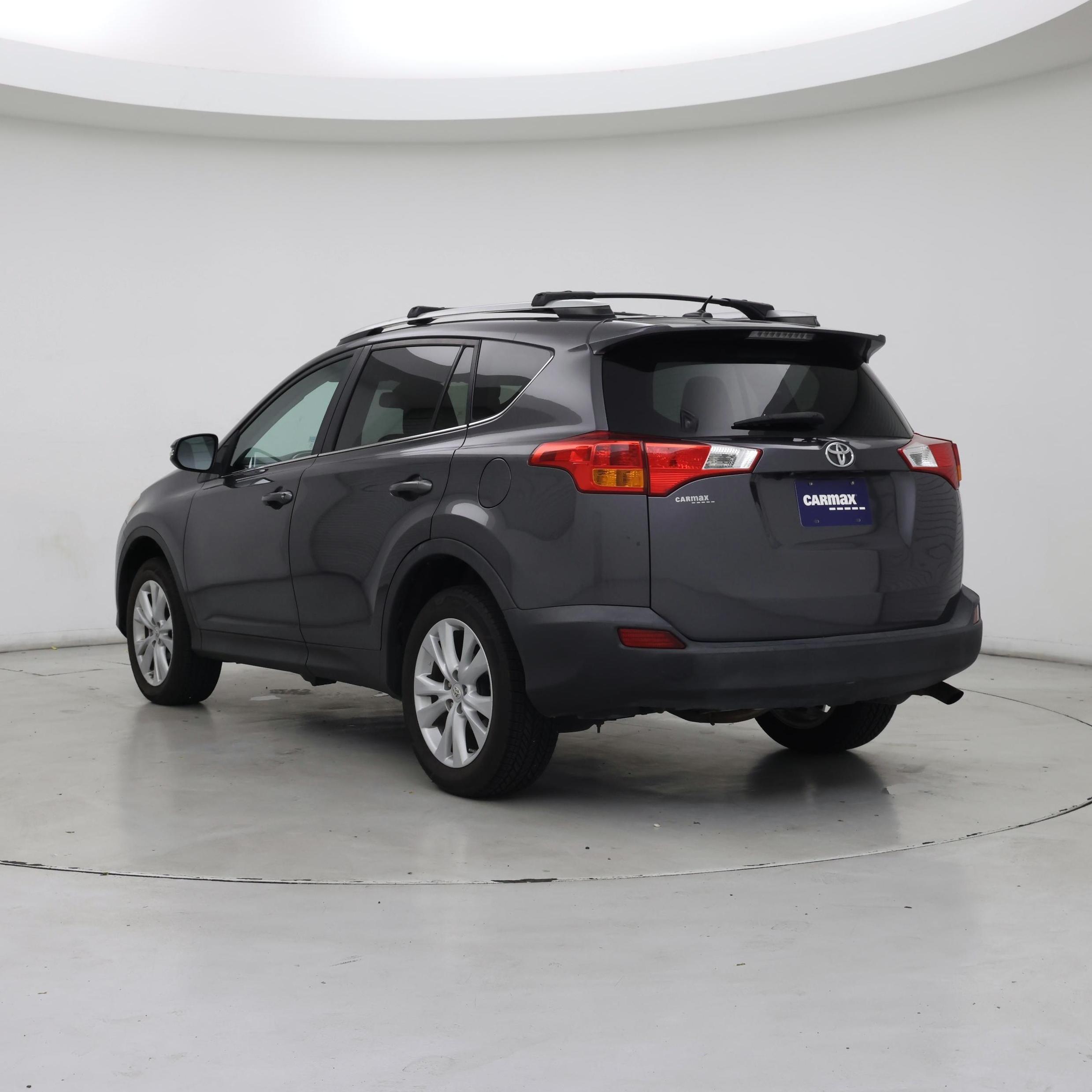 Thumbnail: 2015 Toyota RAV4 - 2