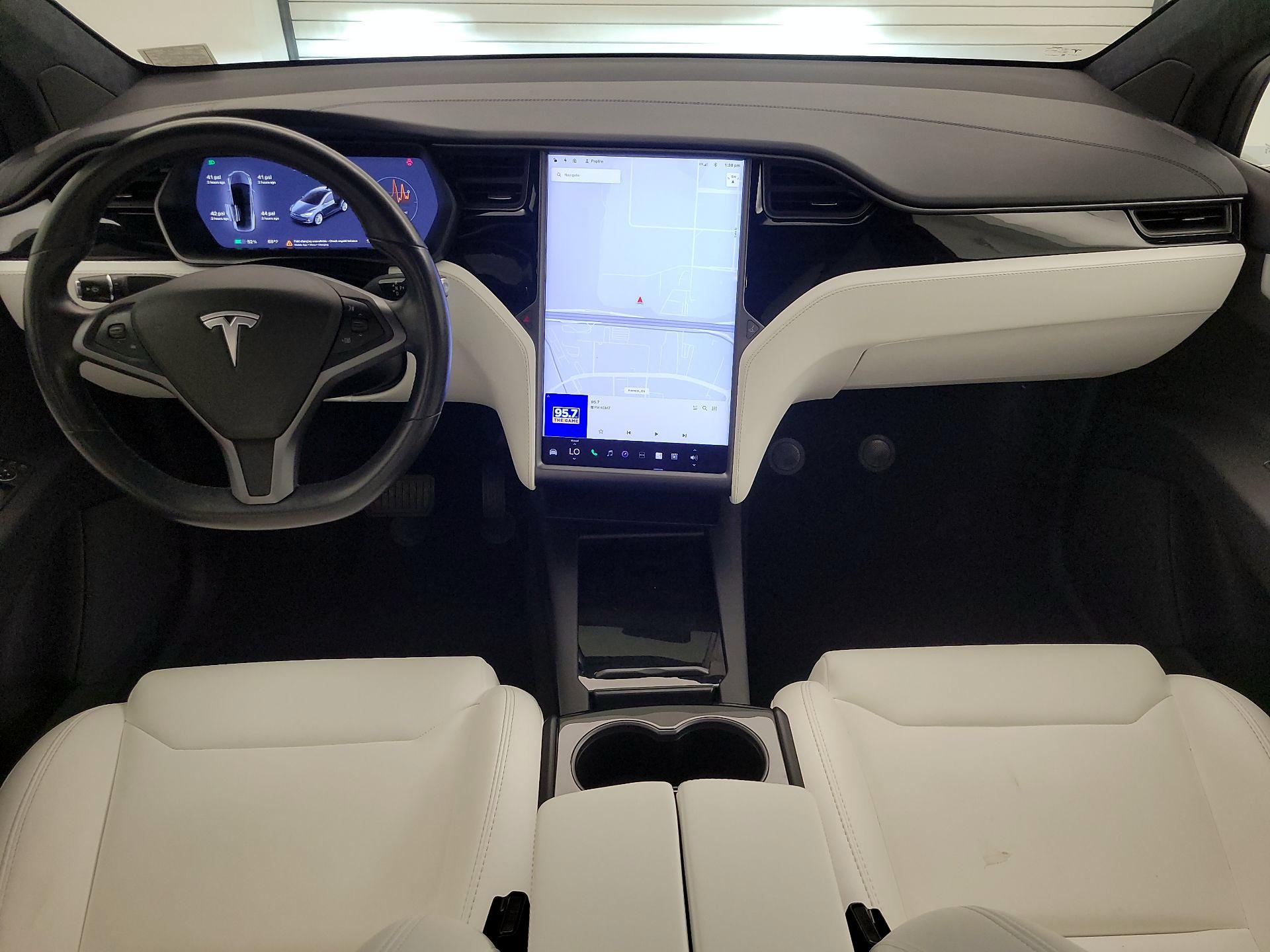 Thumbnail: 2019 Tesla Model X - 9