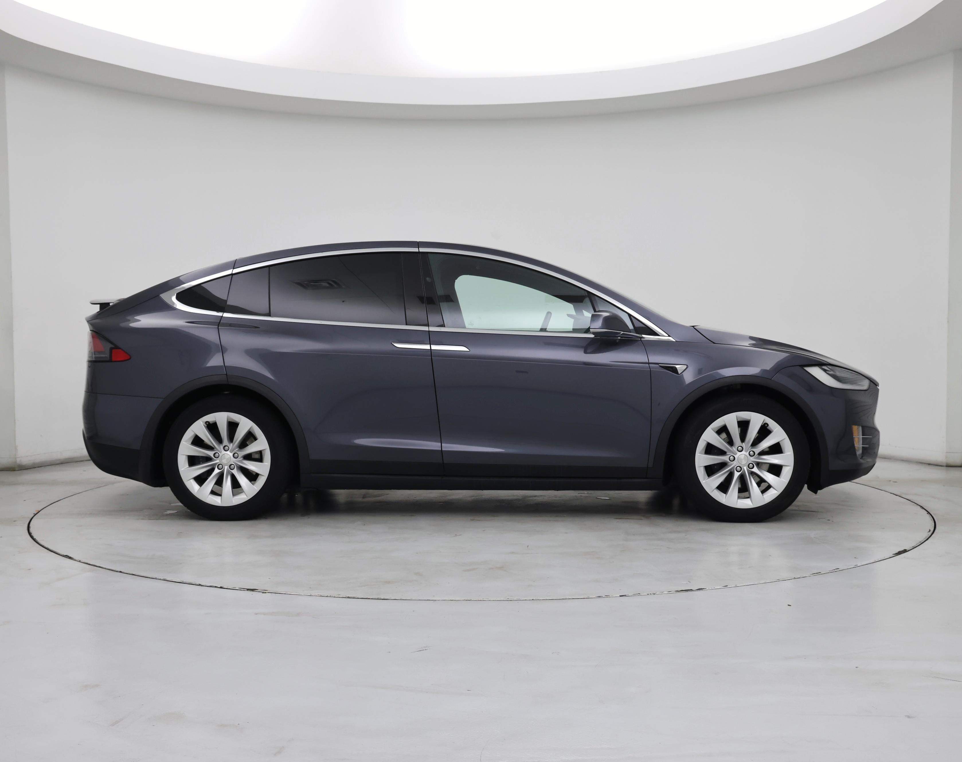 Thumbnail: 2019 Tesla Model X - 7