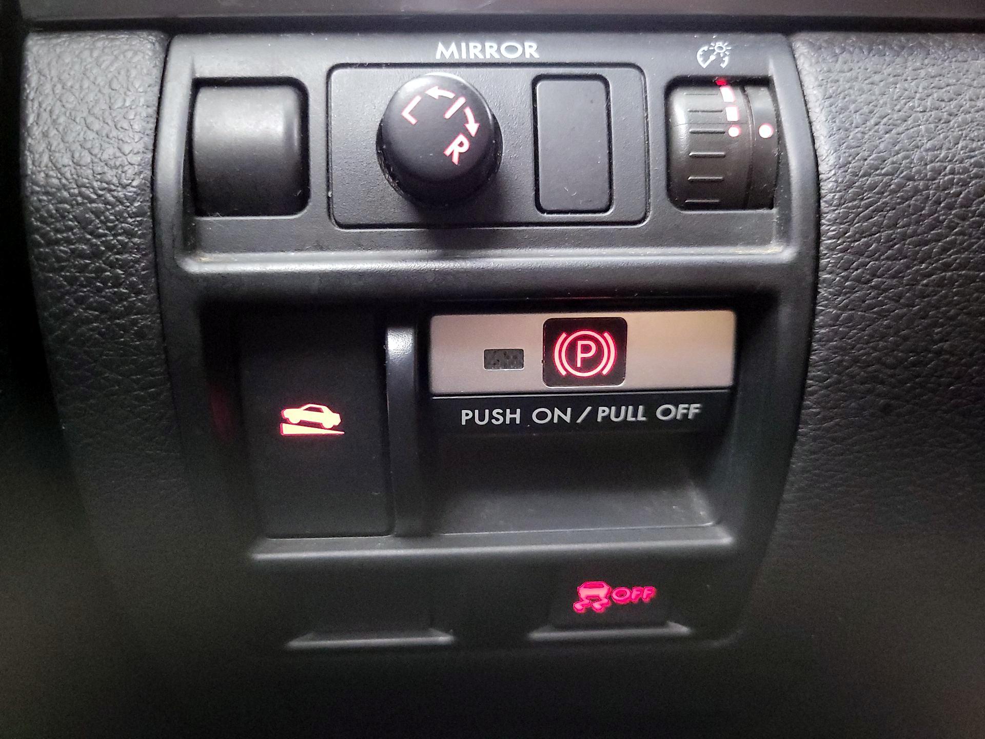 Thumbnail: 2014 Subaru Outback - 13