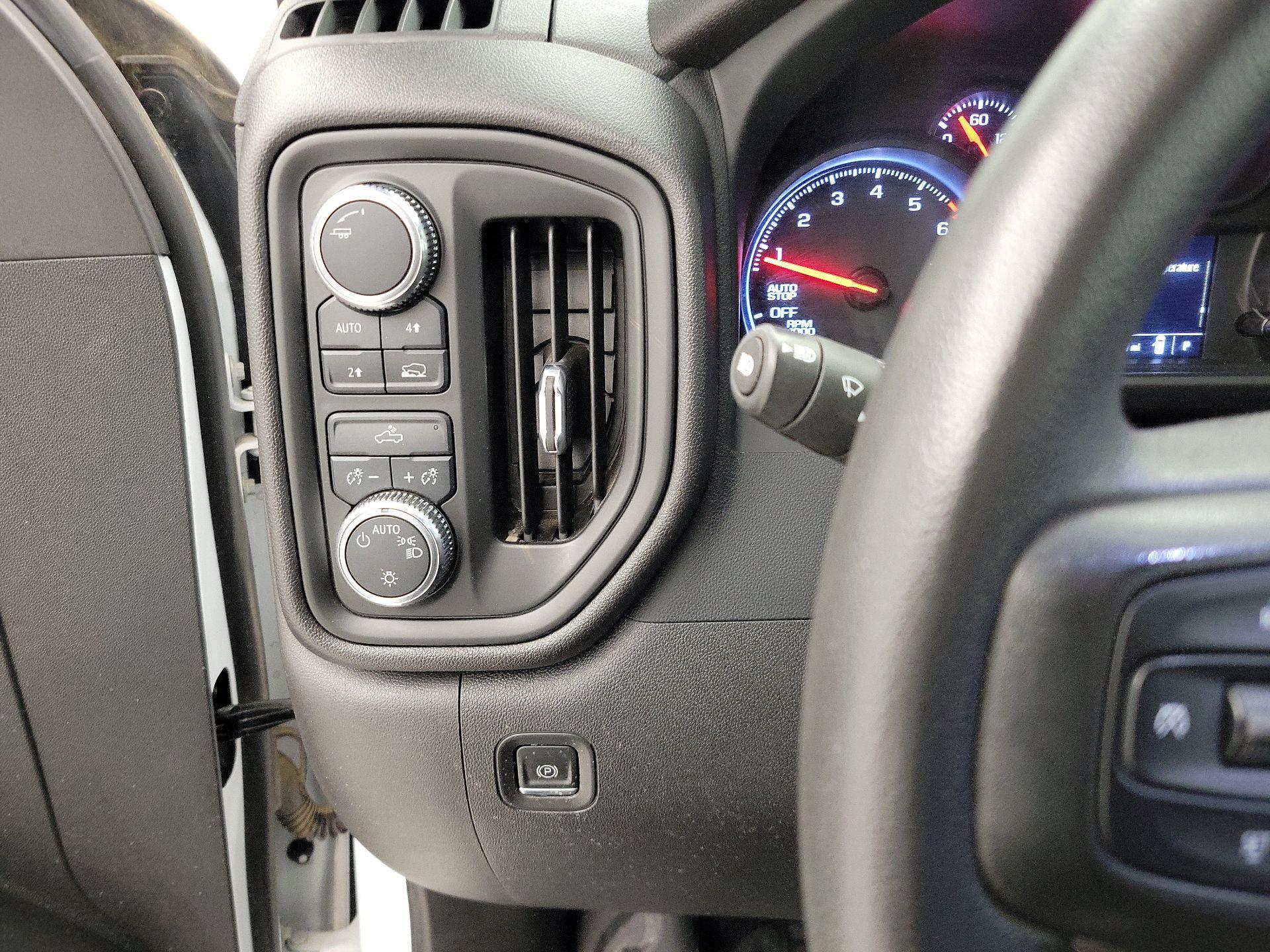 Thumbnail: 2023 GMC Sierra 1500 - 13