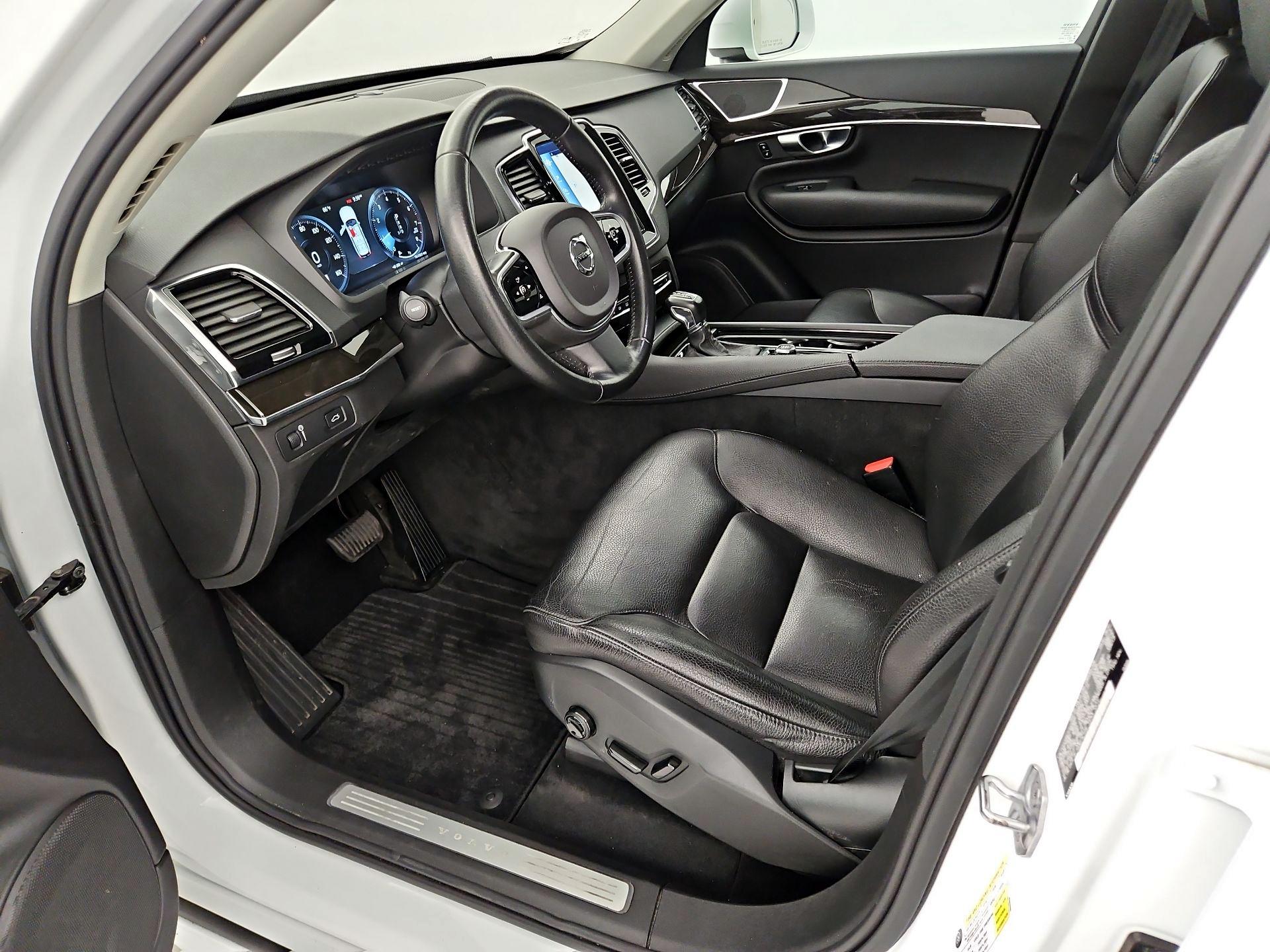 Thumbnail: 2018 Volvo XC90 - 11