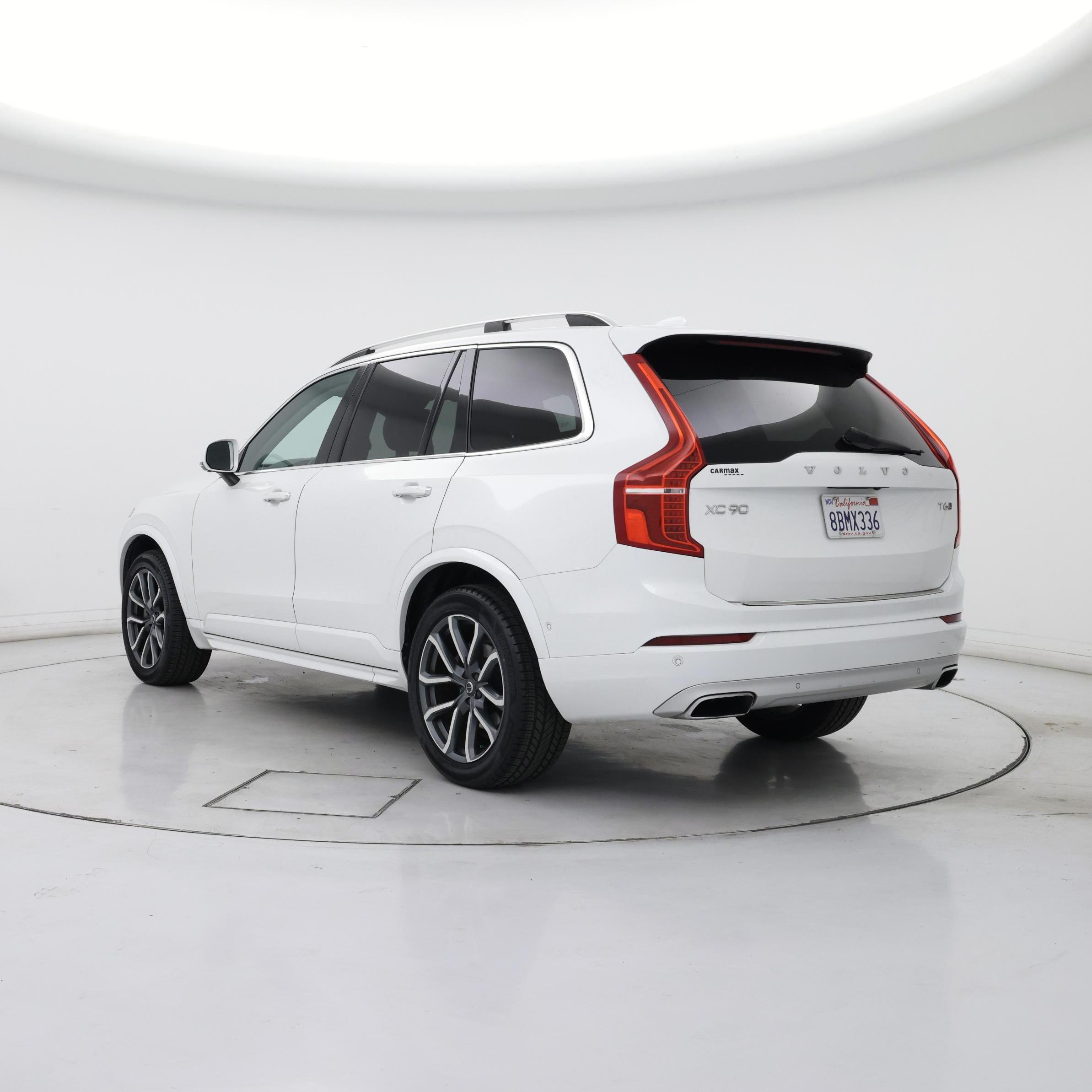 Thumbnail: 2018 Volvo XC90 - 2