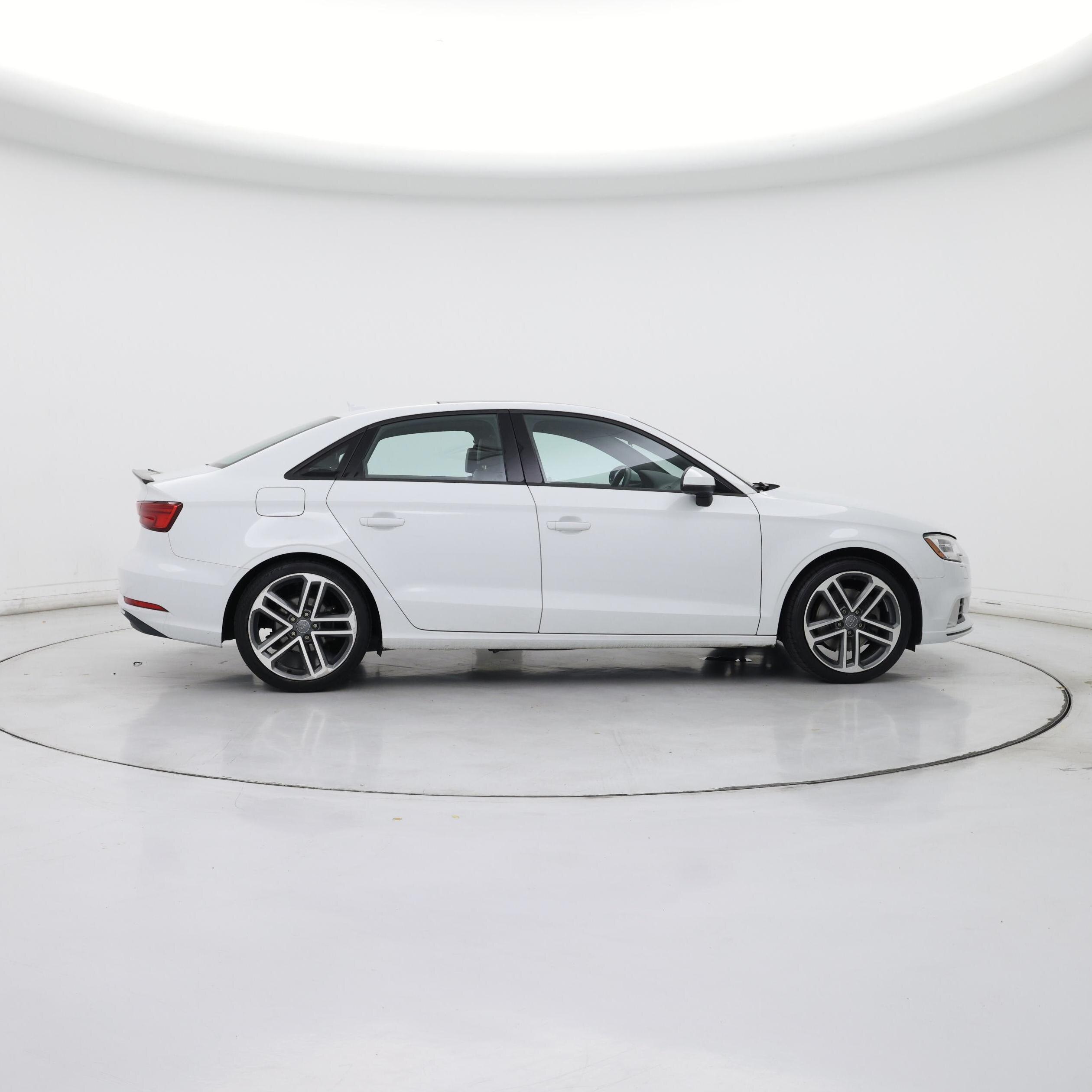 Thumbnail: 2017 Audi A3 - 7