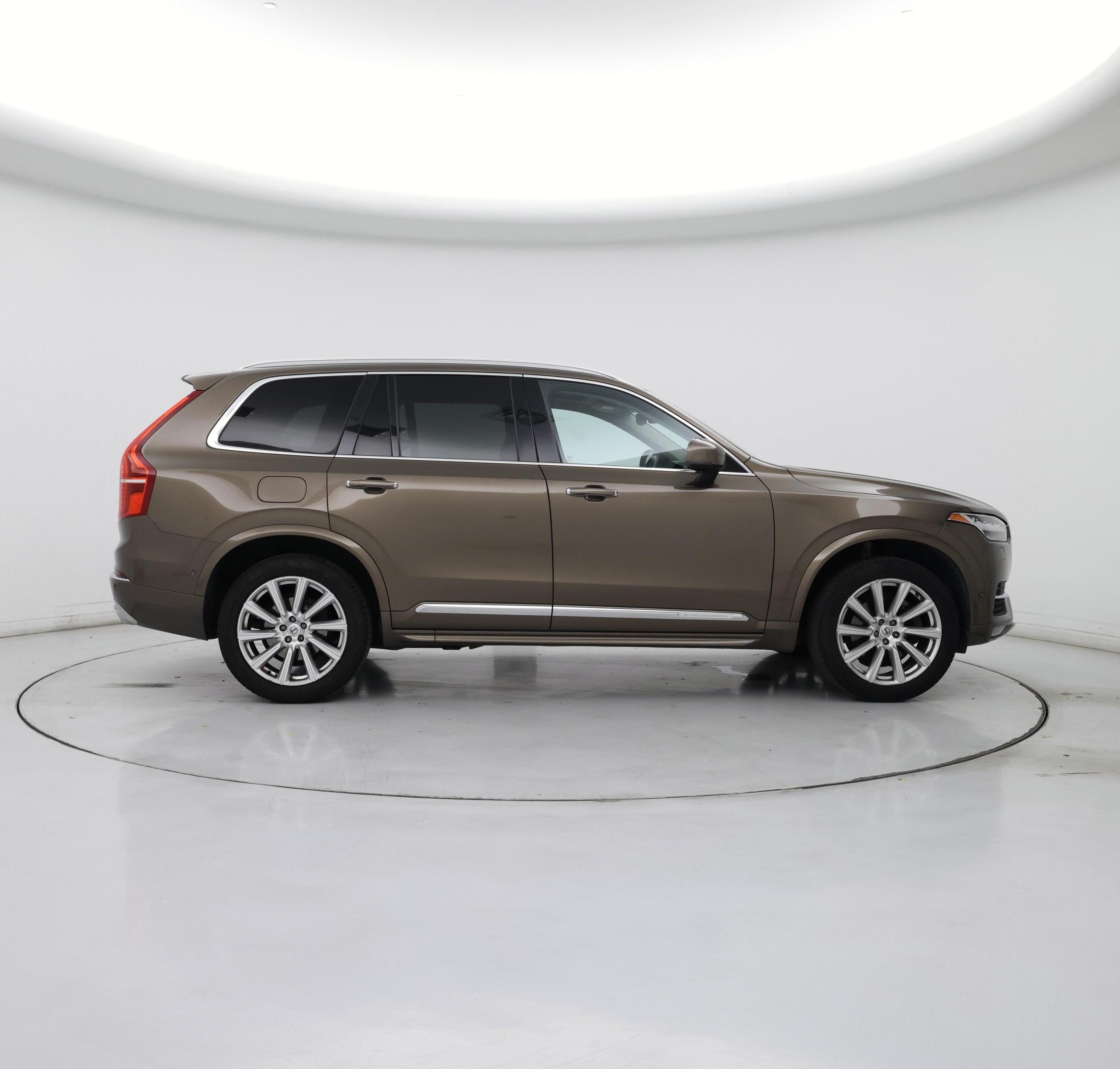 Thumbnail: 2017 Volvo XC90 - 7
