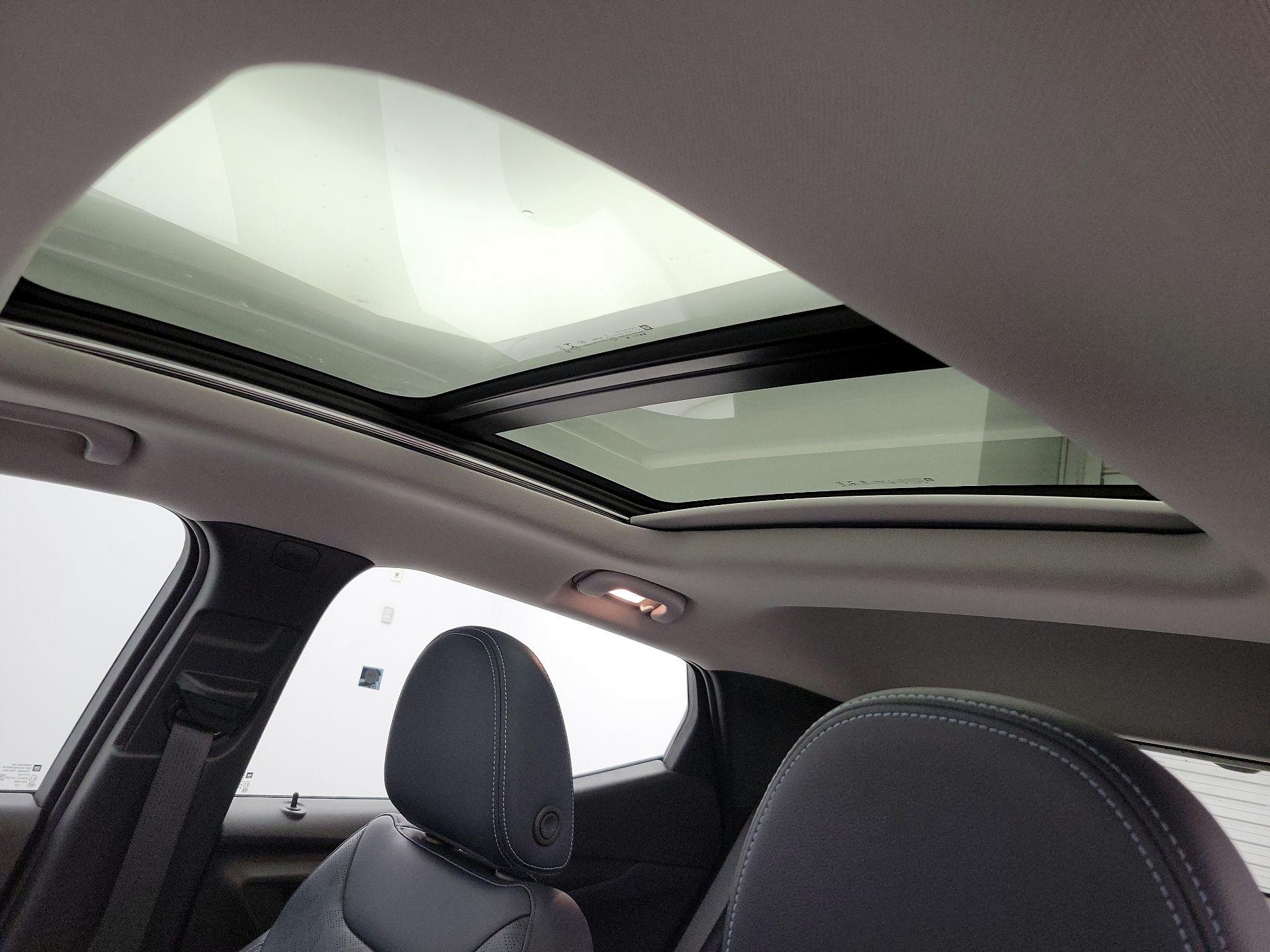 Thumbnail: 2022 Chevrolet Bolt EUV - 20